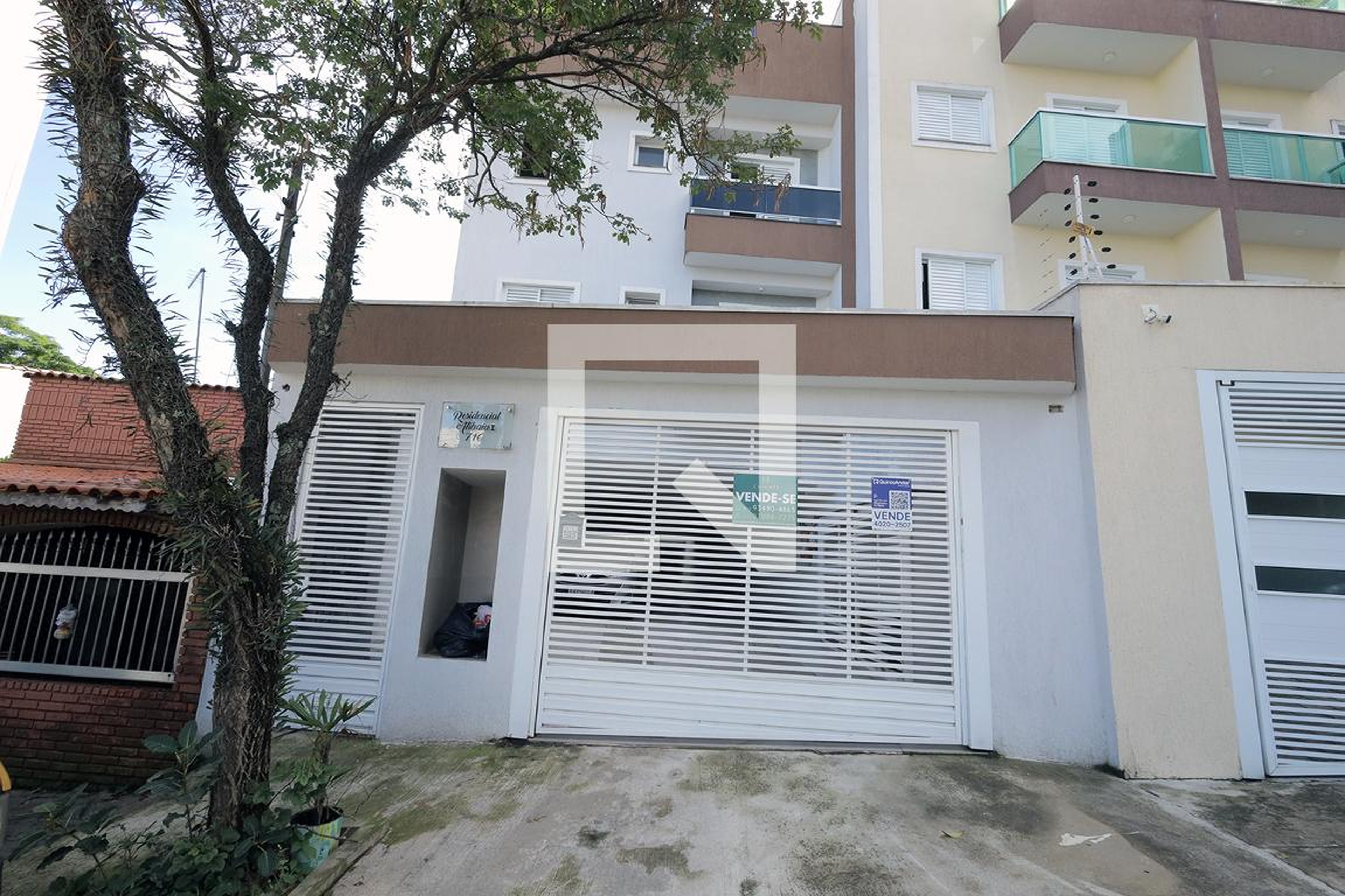 Fachada Condomínio em Rua Atibaia, 716