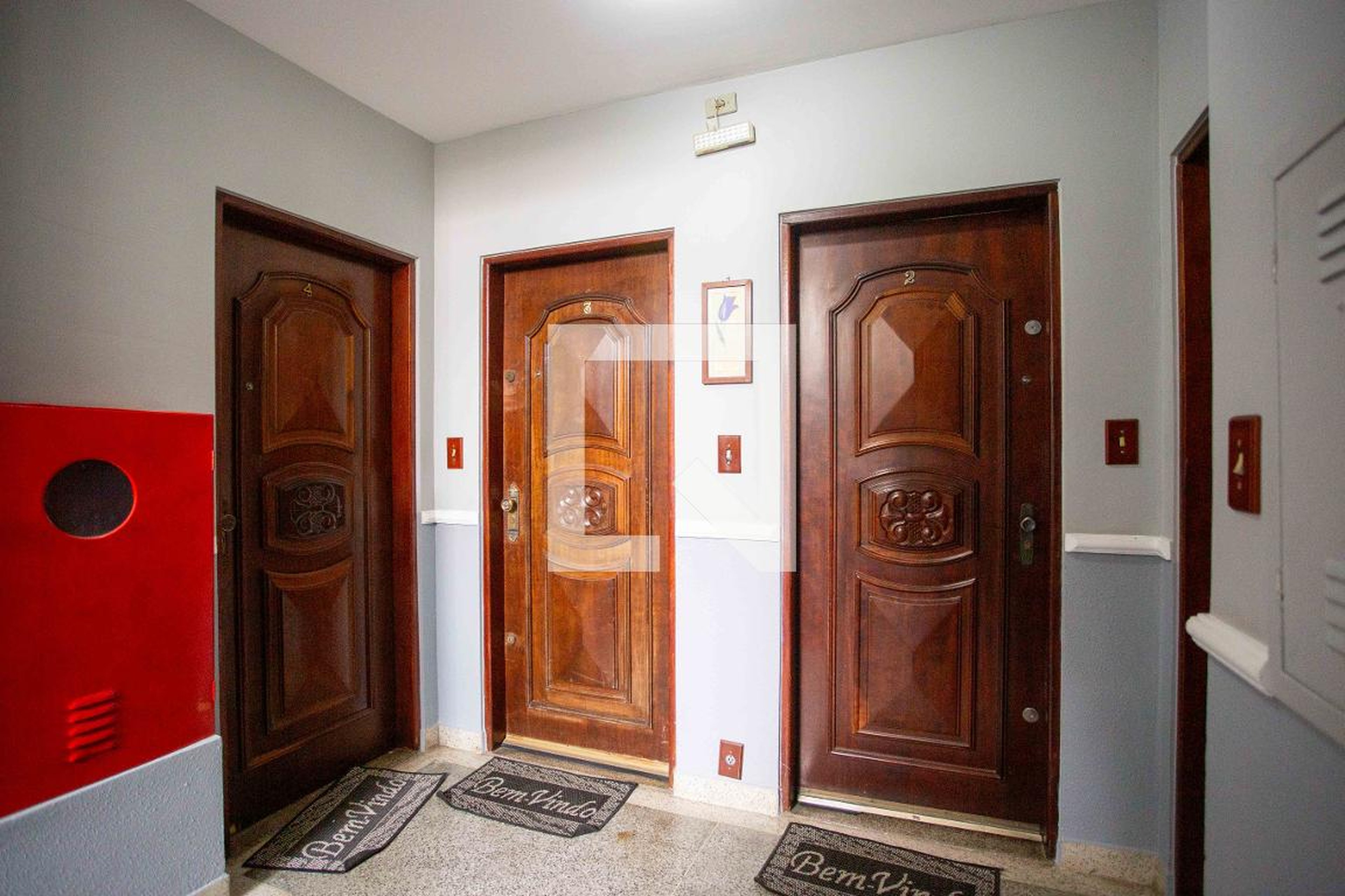 Hall de entrada - Habitacional Leão de Ouro II