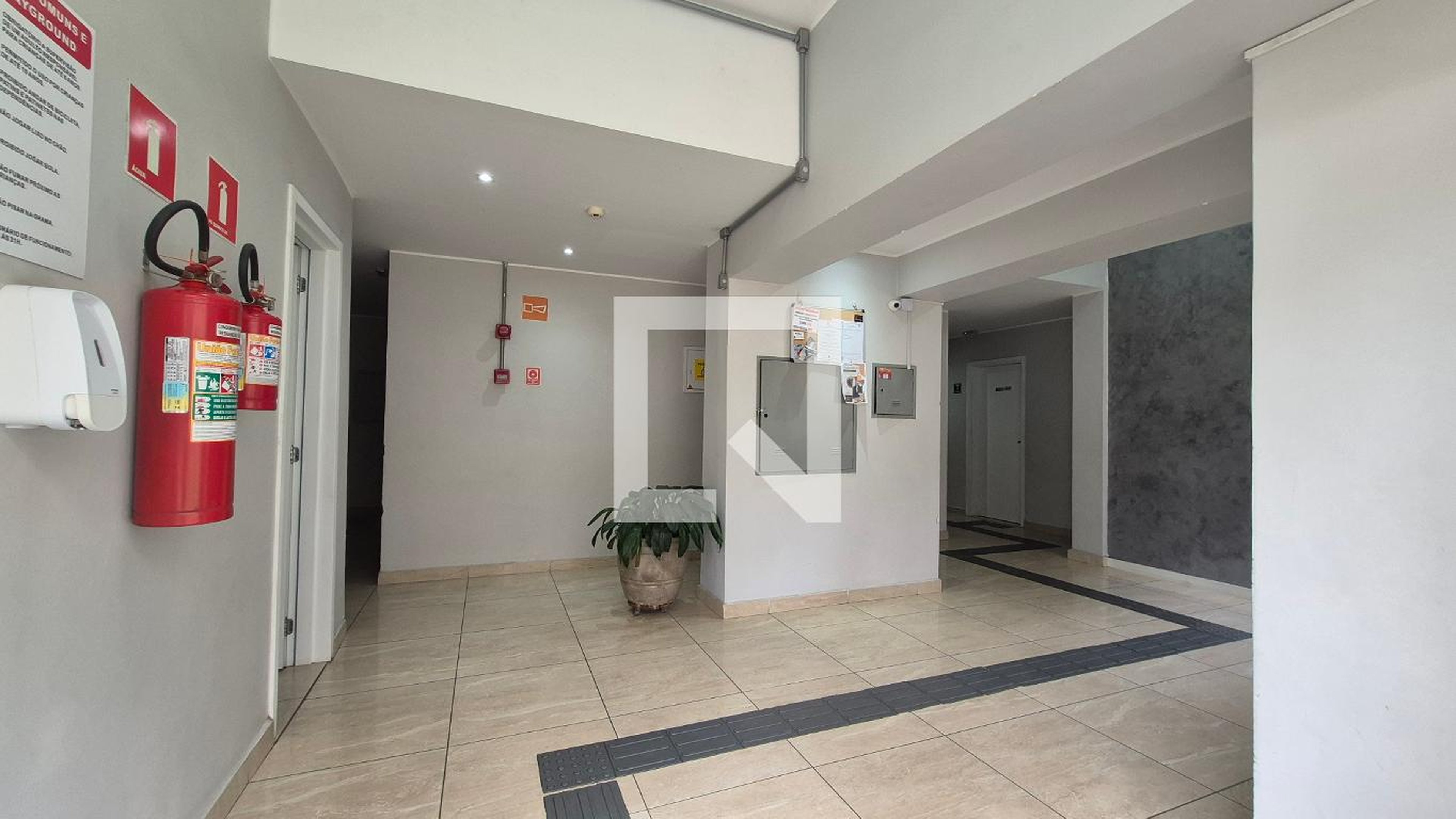 Hall de entrada - Realizza Residencial II