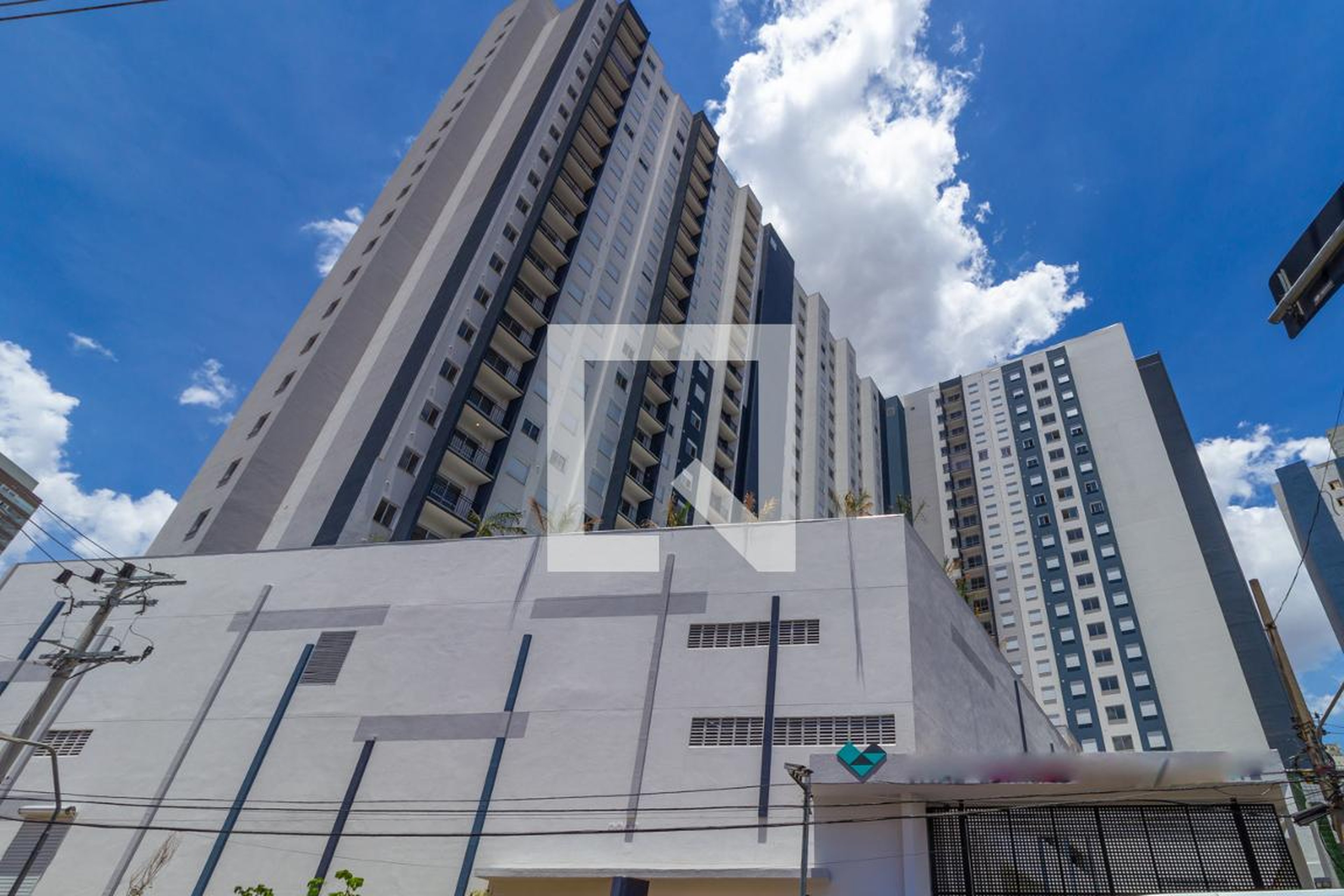 Fachada Condomínio em Rua Ibitirama, 385