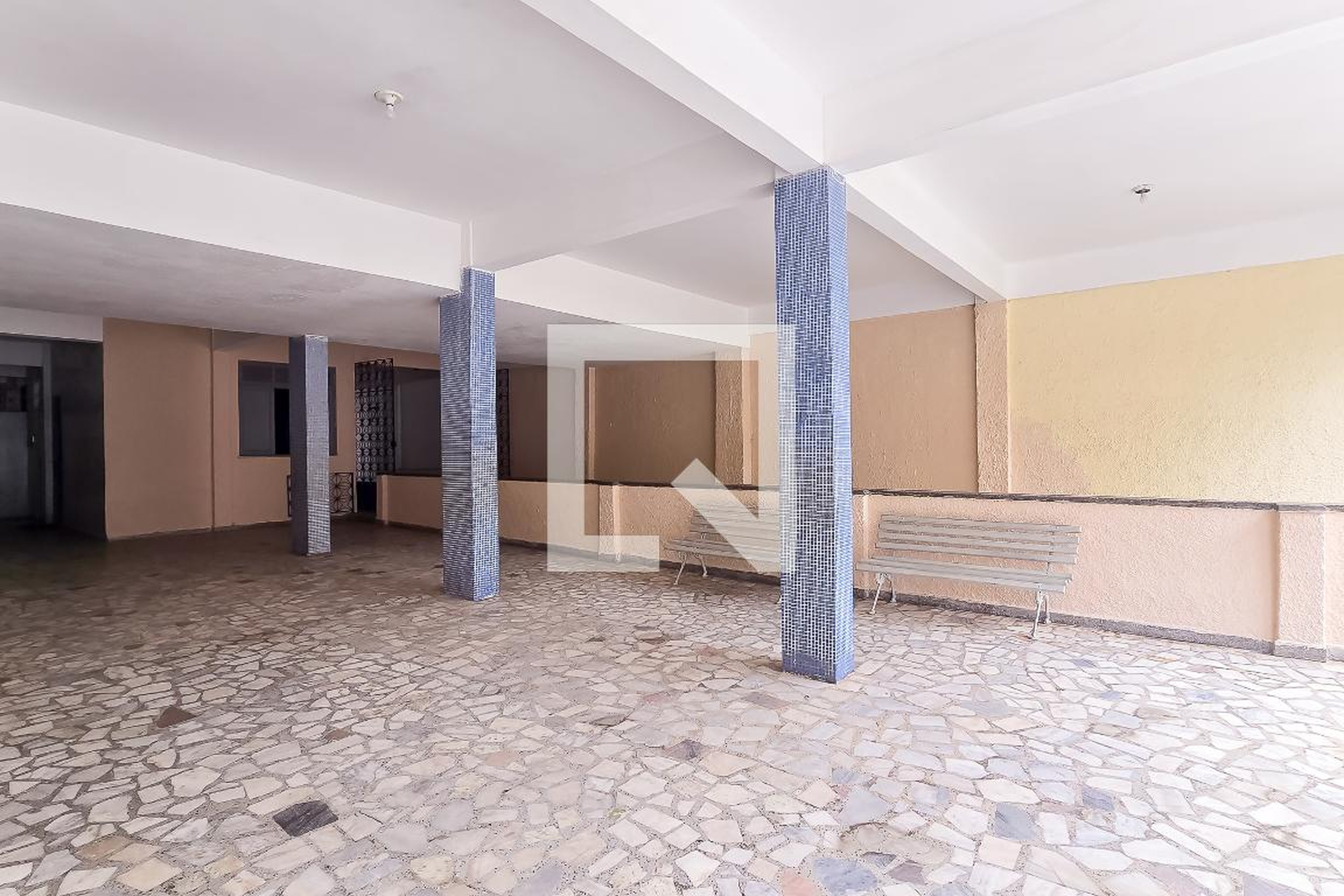 Hall de entrada - Edifício Pais e Filhos