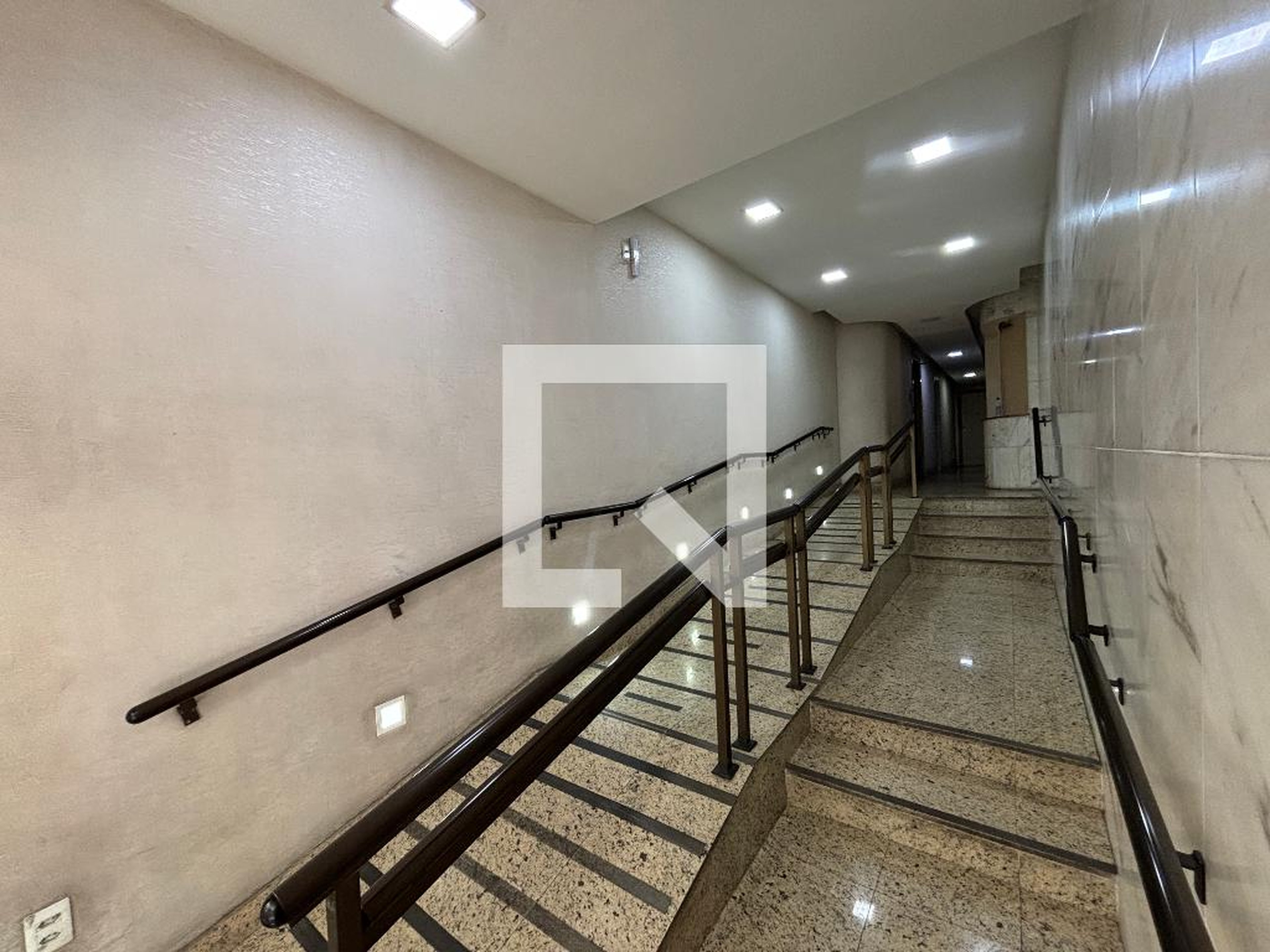 Portaria Condomínio em Rua Barata Ribeiro, 625