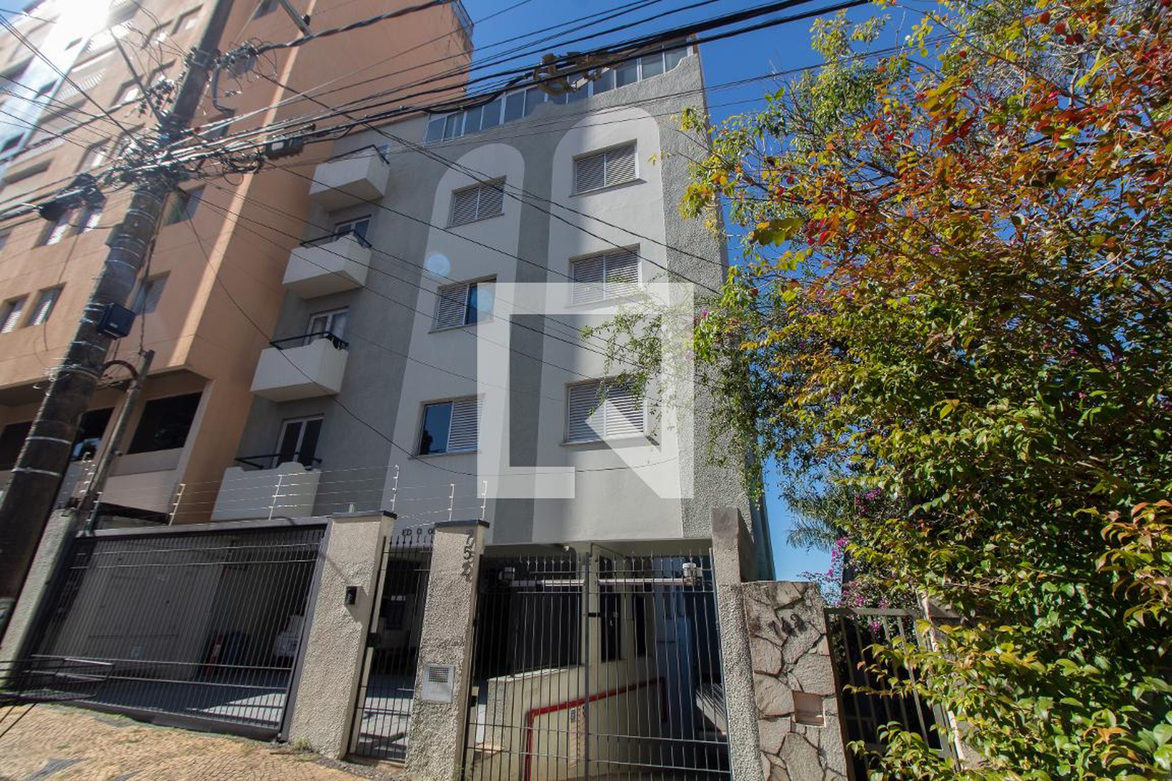 Fachada Condomínio Dona Odila