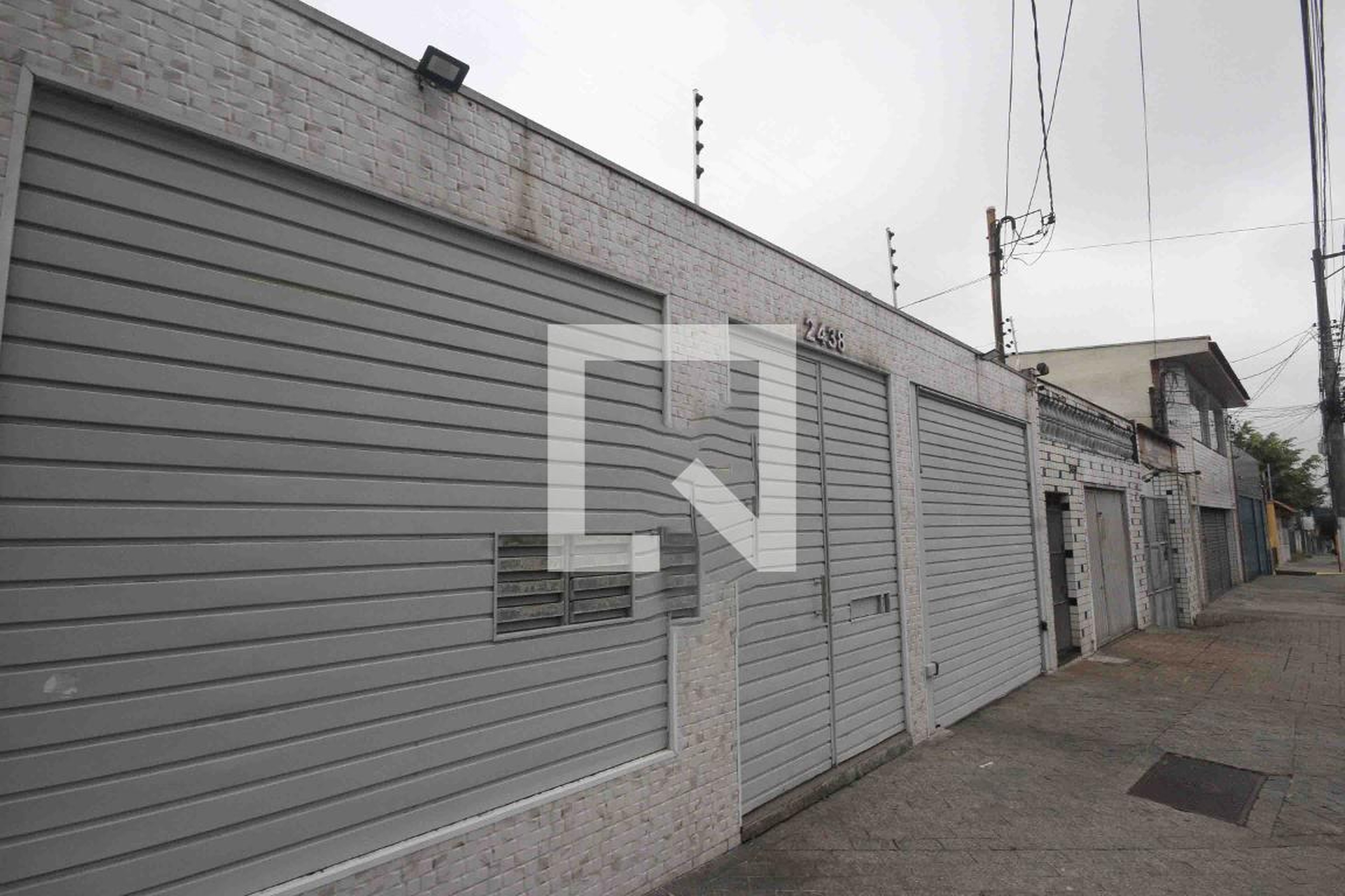 Fachada Condomínio em Avenida Montemagno, 2438