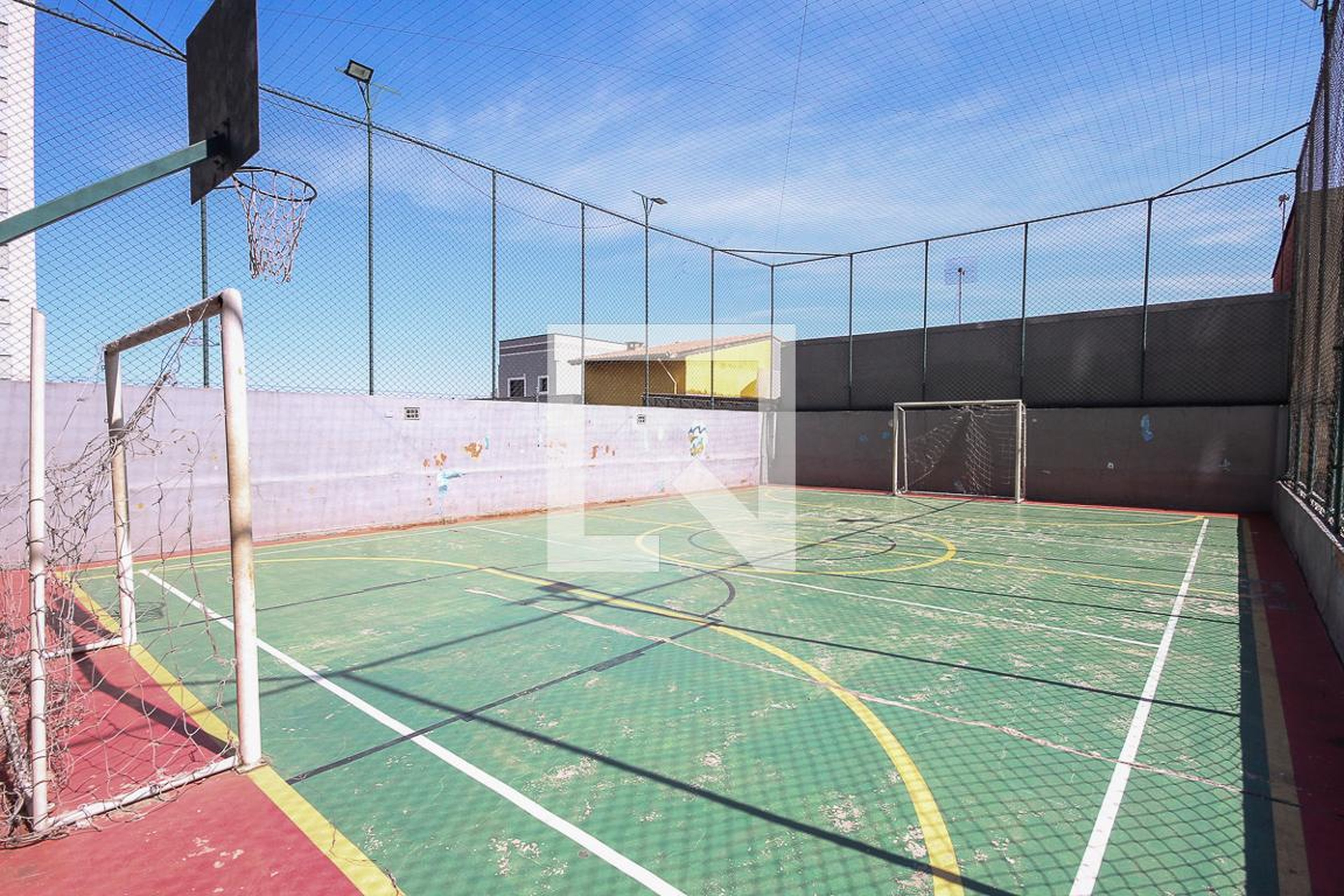 Quadra - Parque Thomaz Saraiva