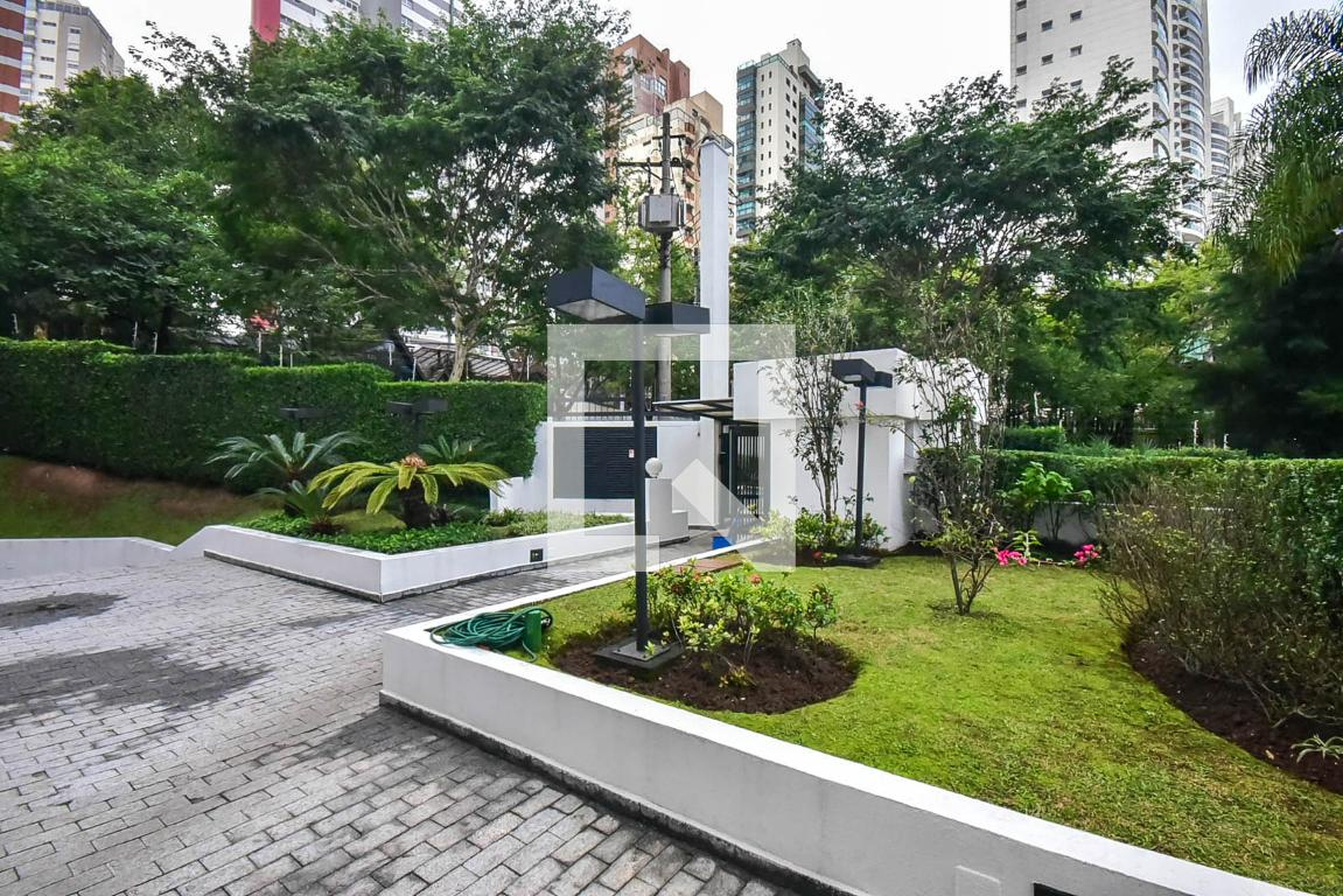 Entrada - Edifício The Tiffanys Morumbi