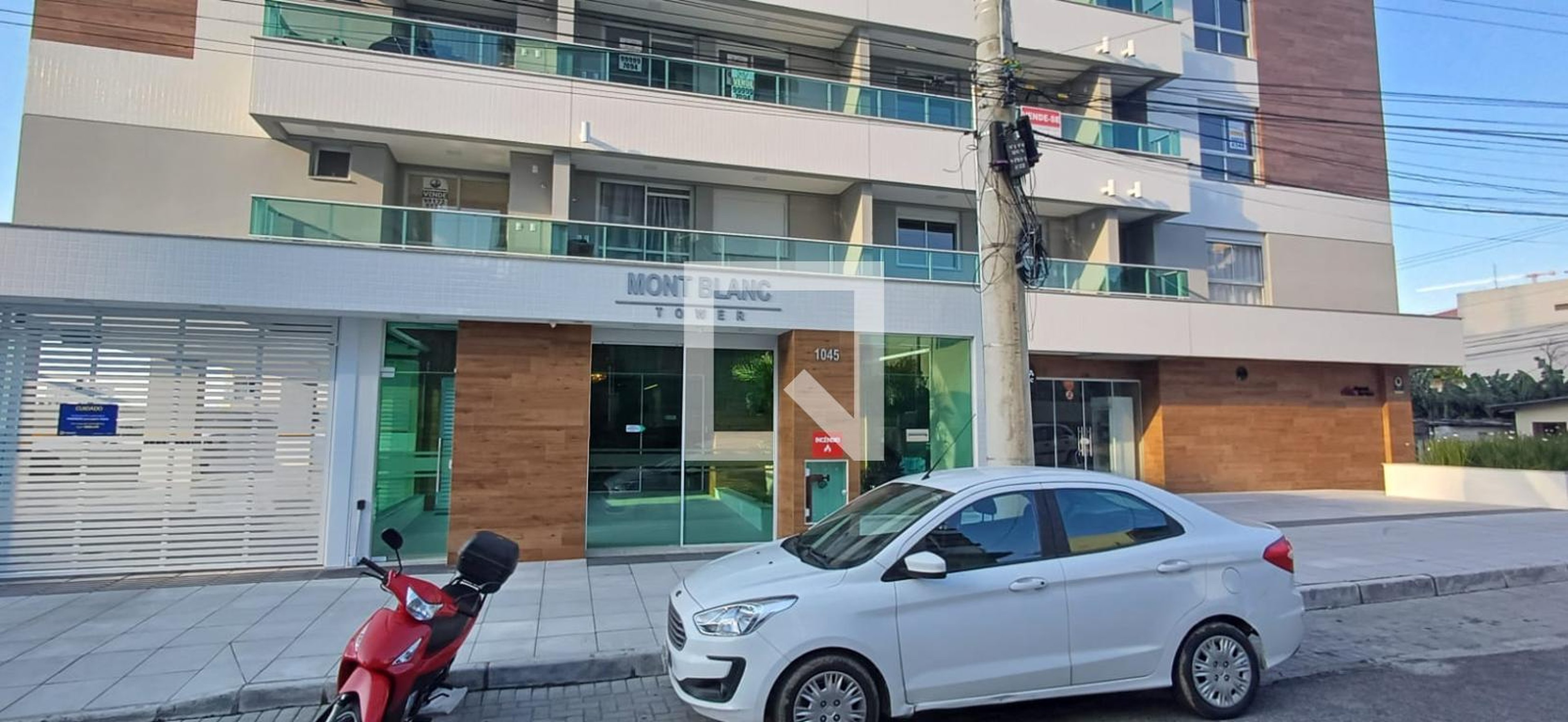 Fachada Condomínio em Rua João Evangelista da Costa, 1045
