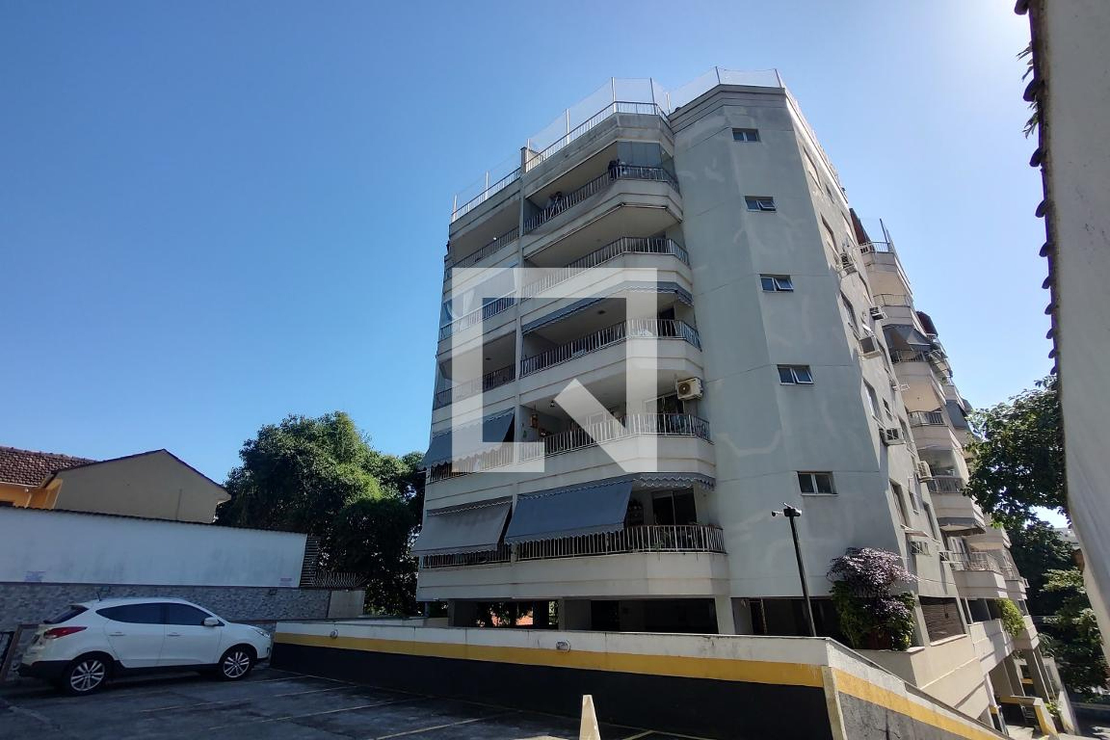 Fachada do Prédio Edifício Rhodes