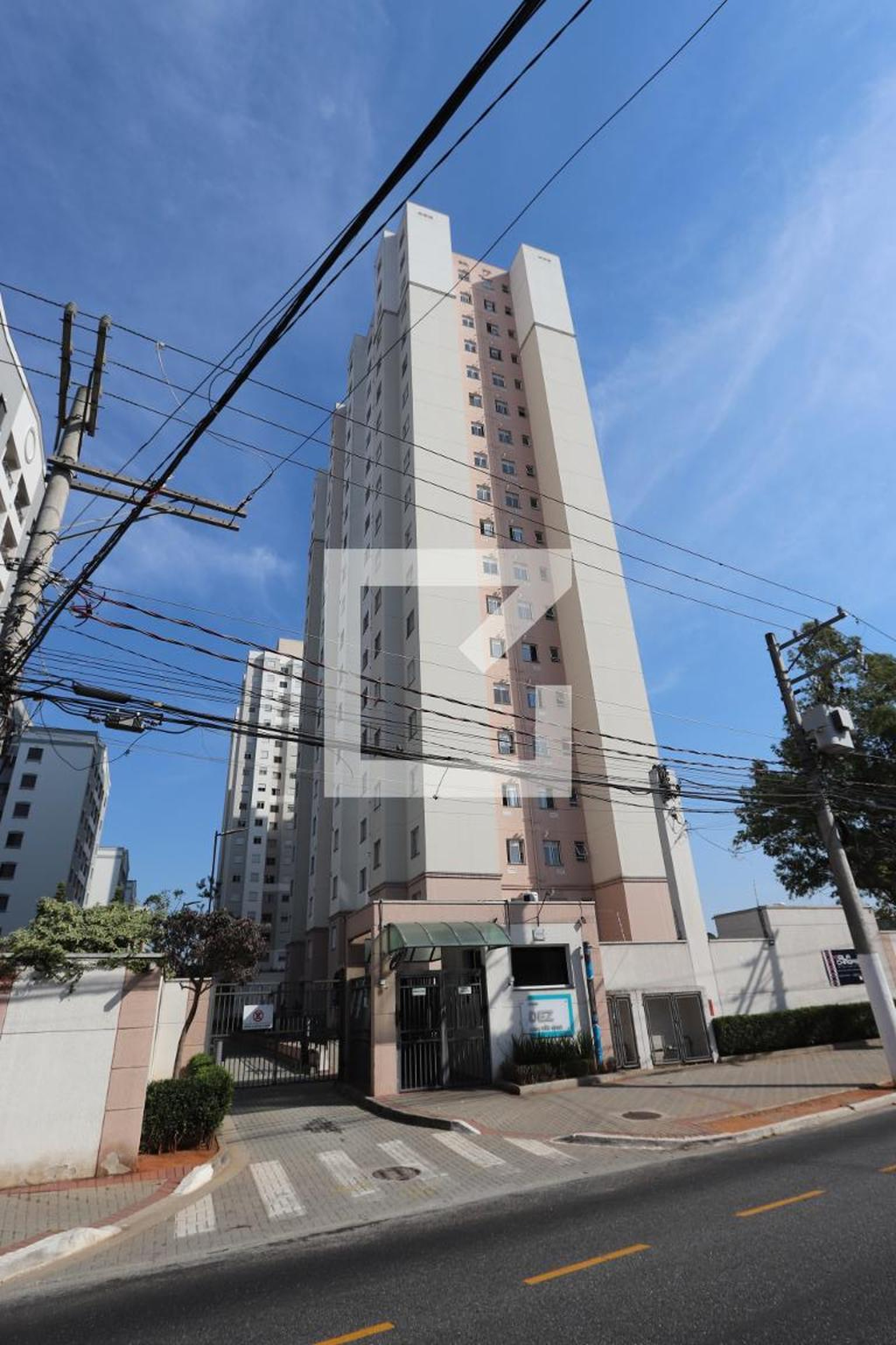 Fachada do Prédio Condomínio Dez Vila Ema