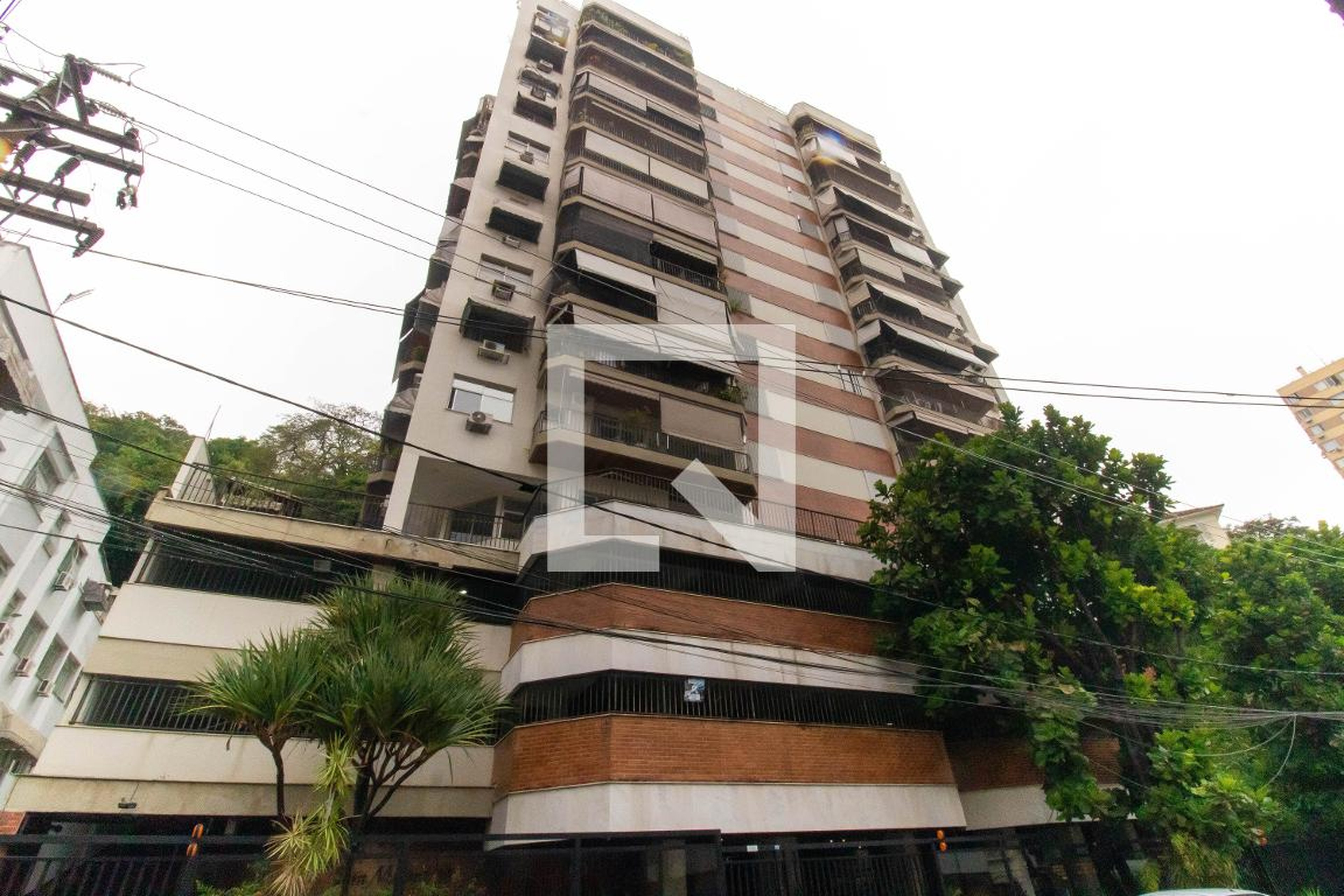 Fachada Edifício Villa San Michelle