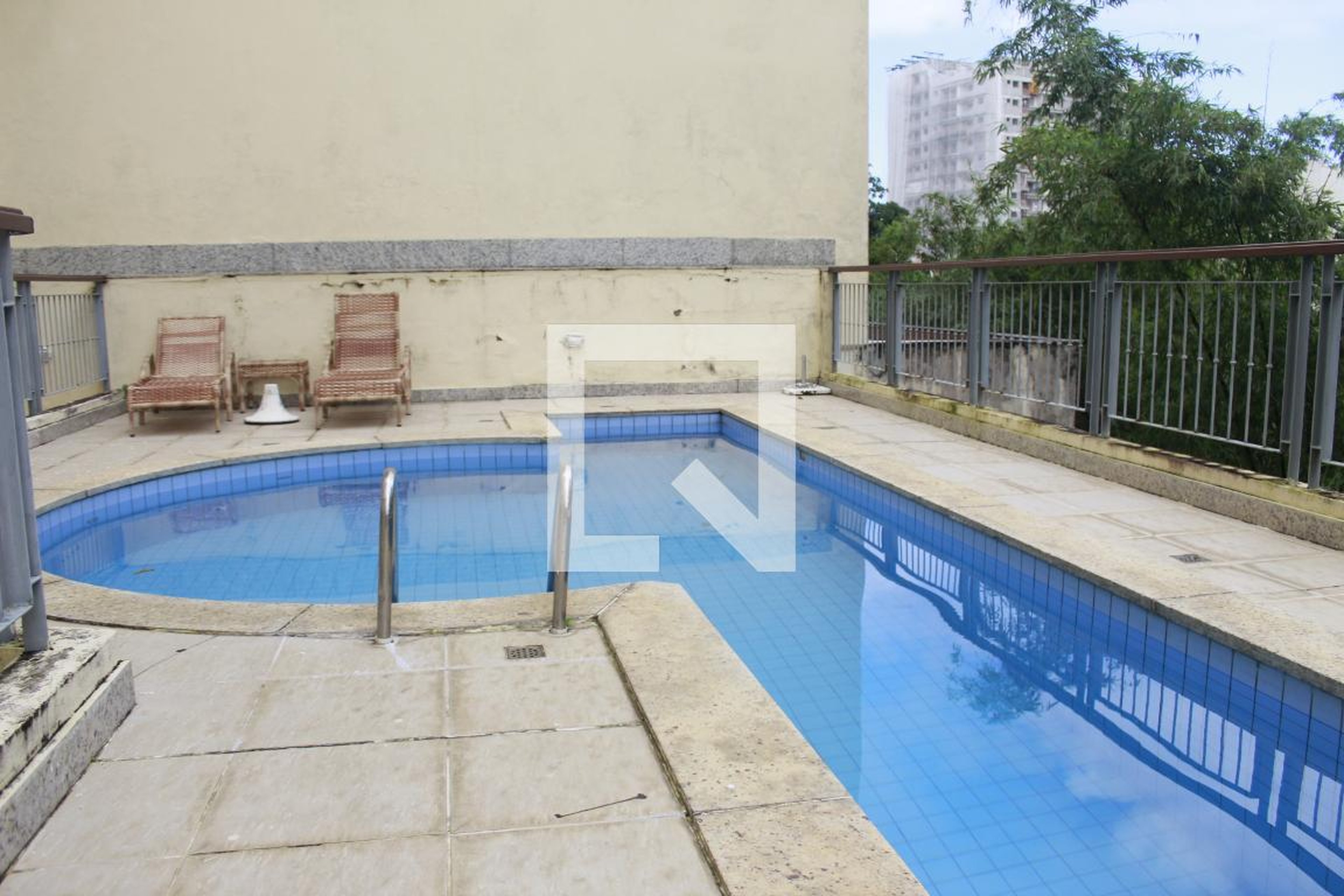 Piscina - Edifício Time Square Iguatemi Residence