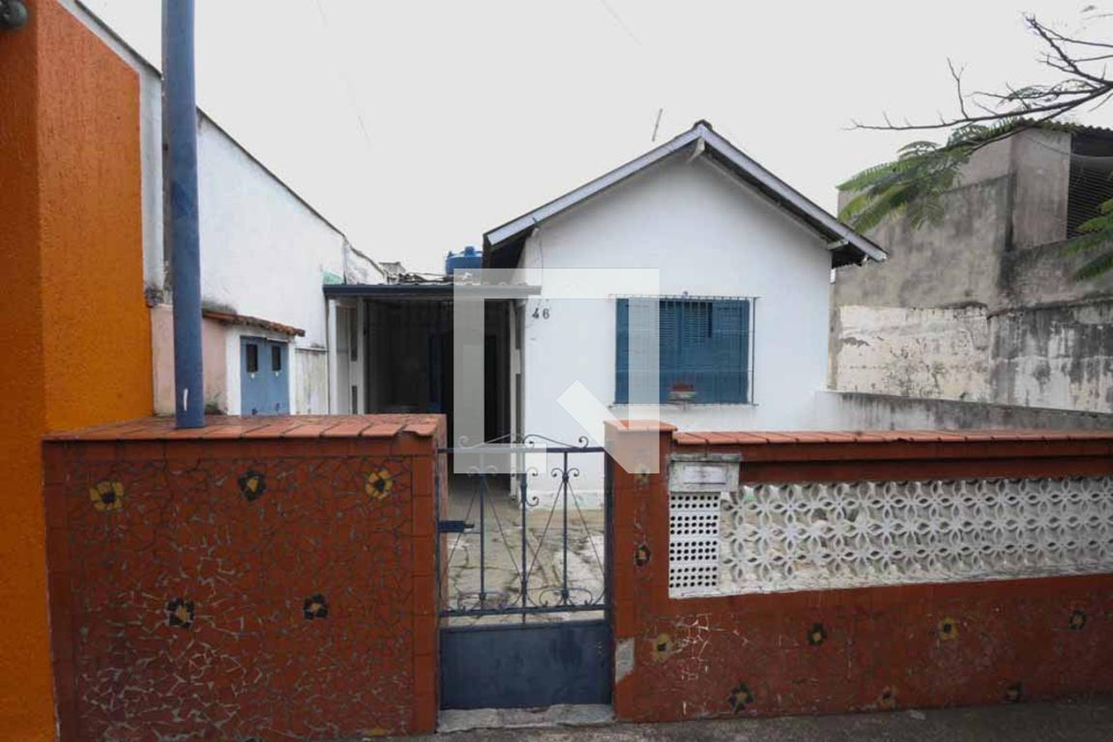 Fachada Condomínio em Rua Grão Mongol, 46