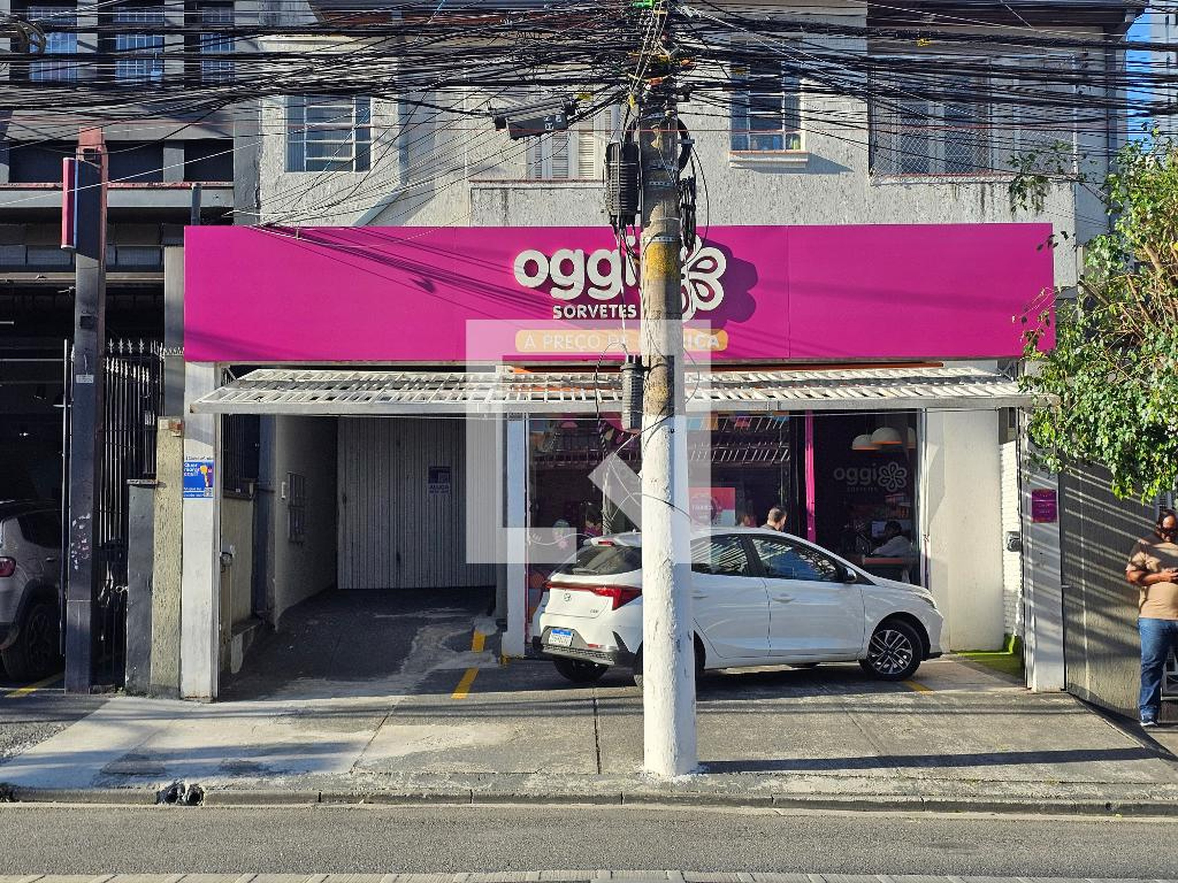 Fachada Condomínio em Avenida Imperatriz Leopoldina, 1355