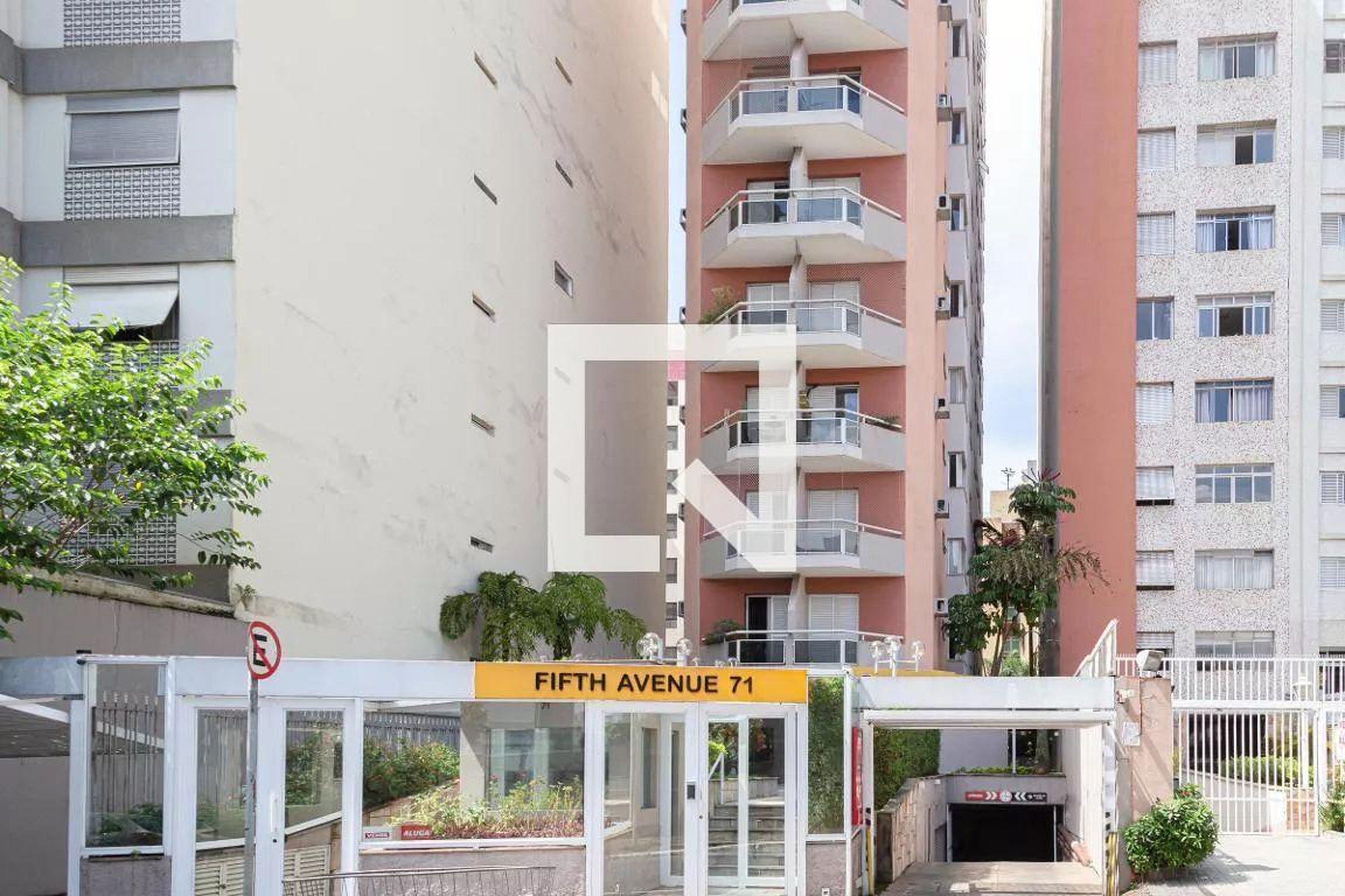 Fachada Condomínio Fifth Avenue