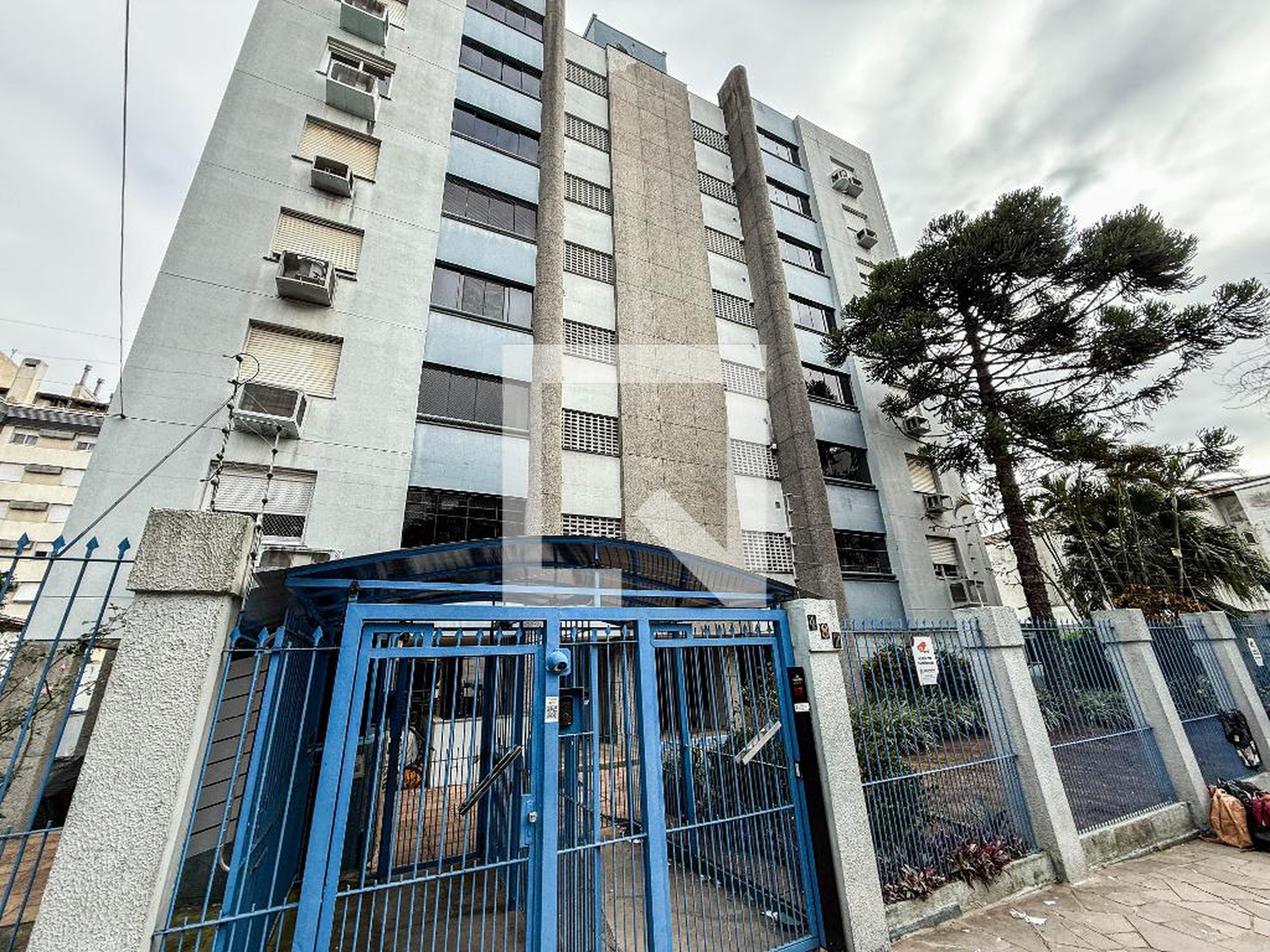 Fachada Condomínio Edifio Plaza Velasquez