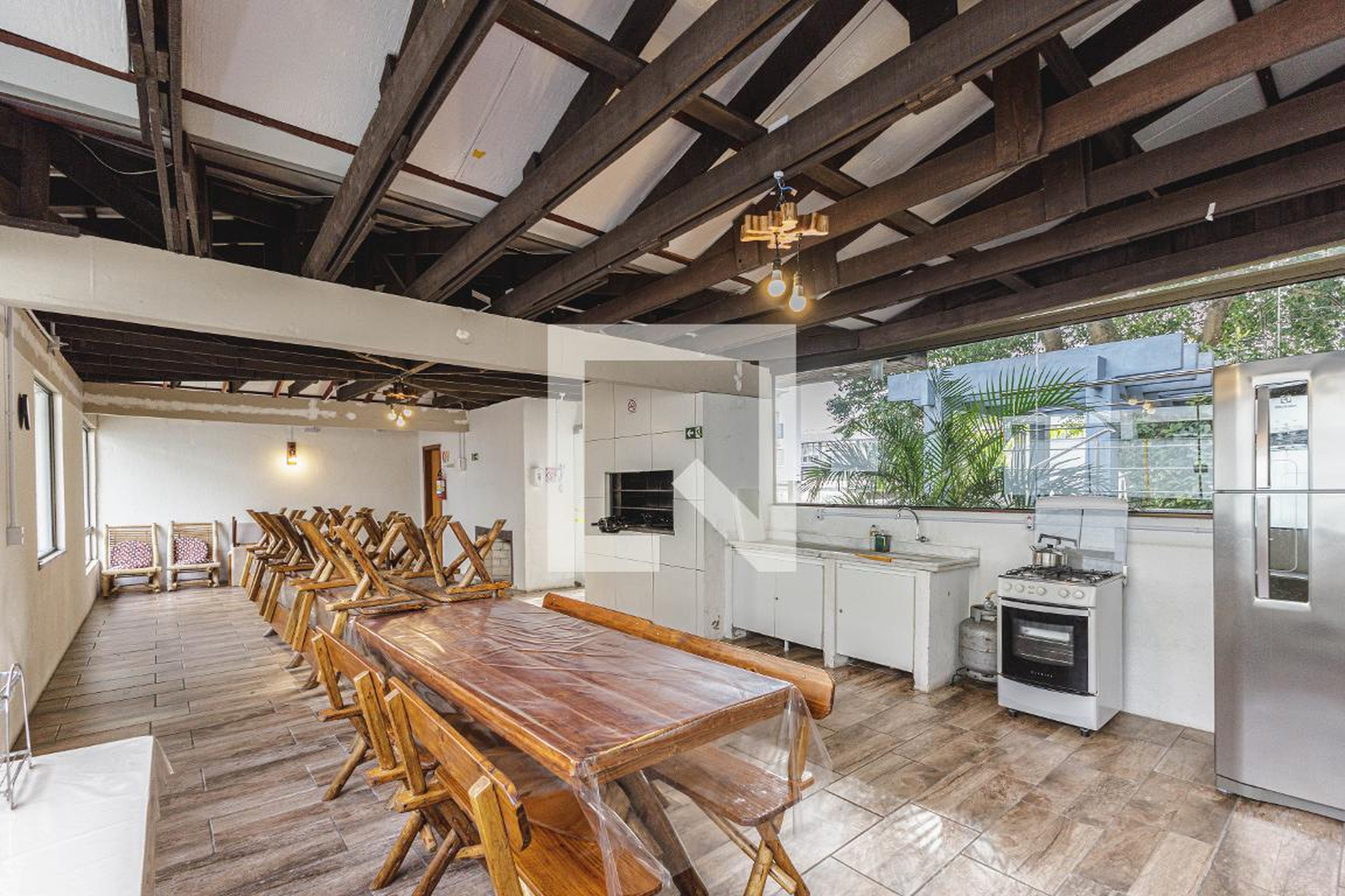 Espaço Gourmet - Edifio Plaza Velasquez