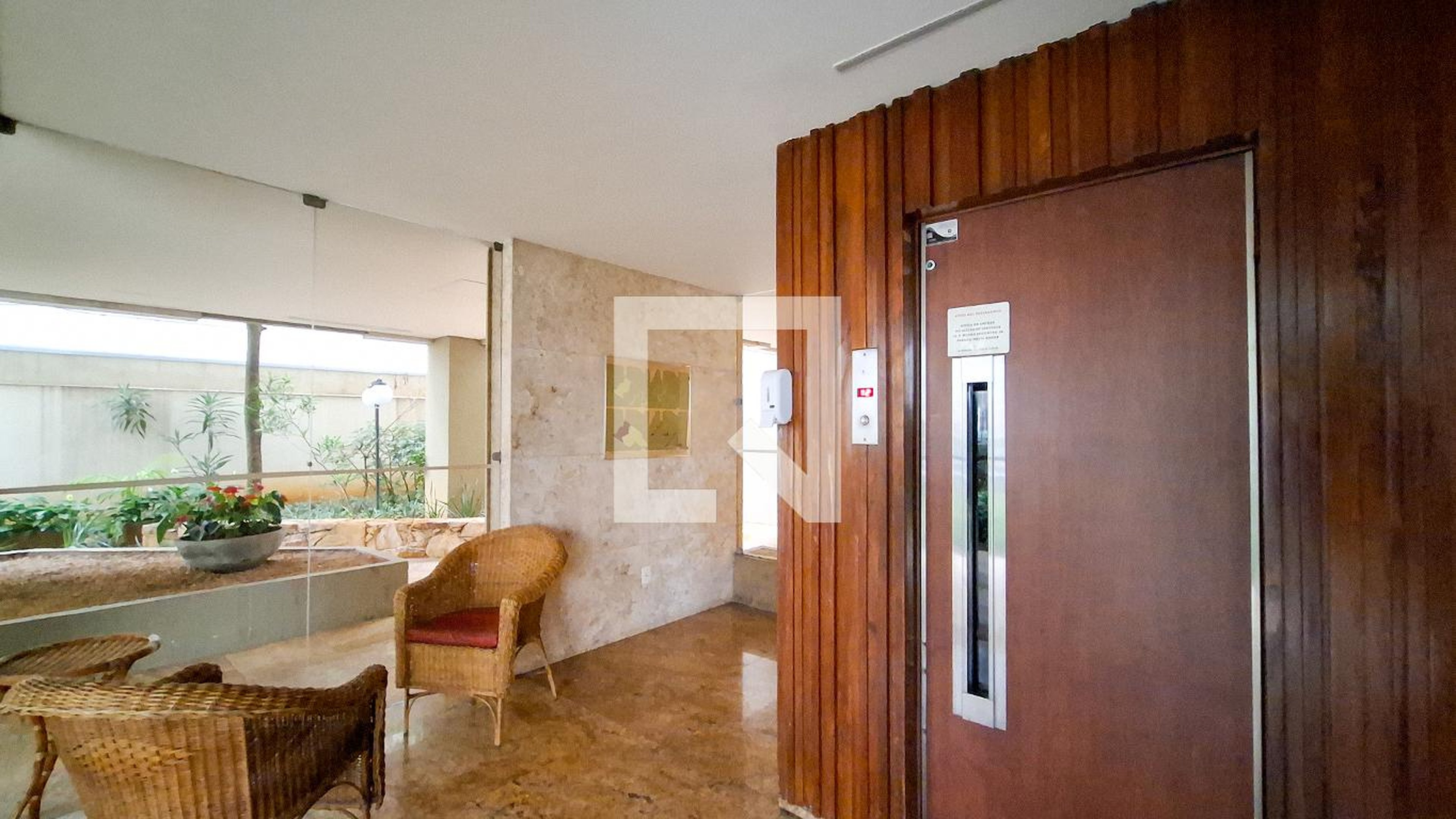 Hall Social - Jardins de Franca