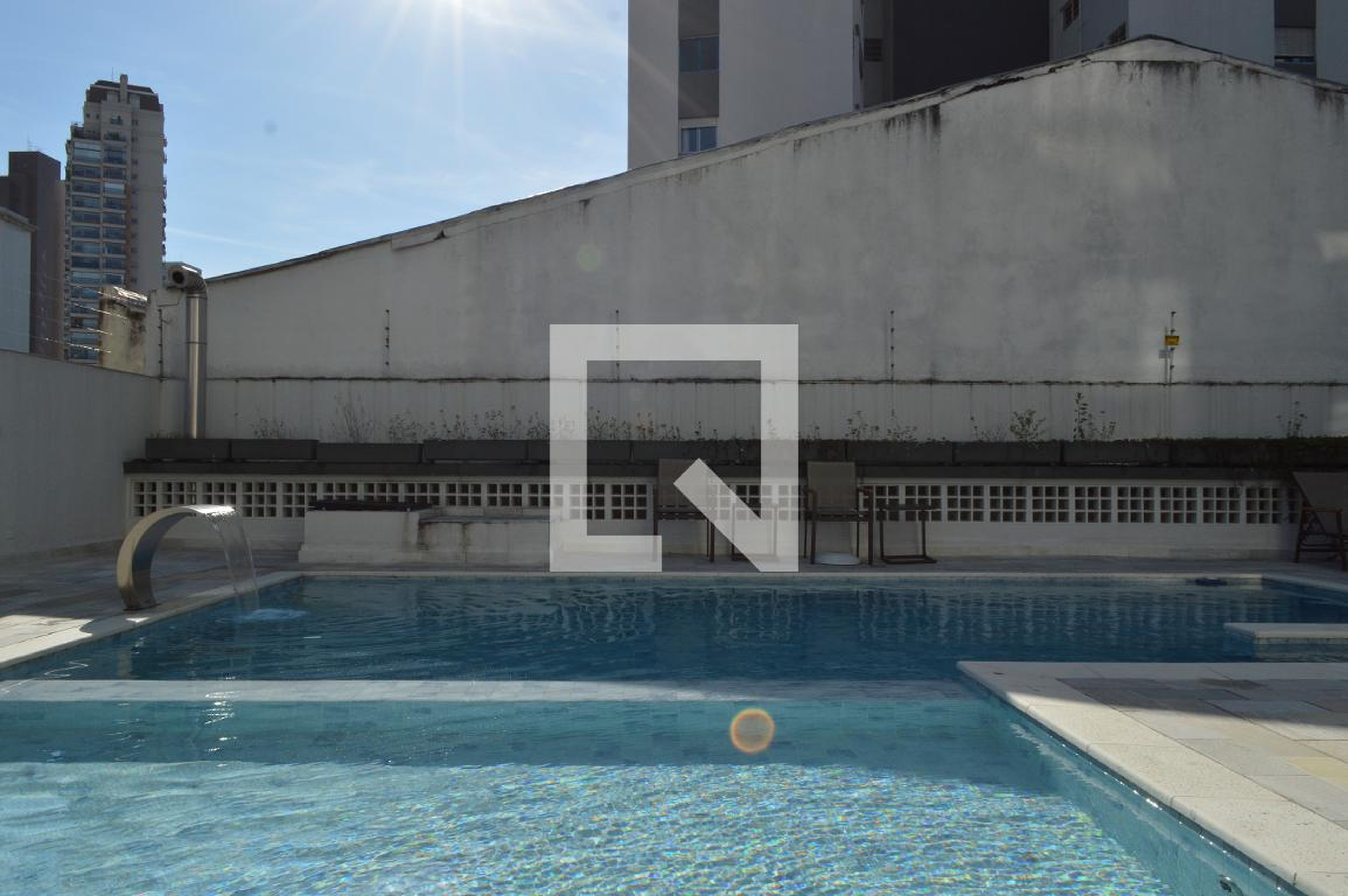 Piscina - Edifício Leon William Rassam