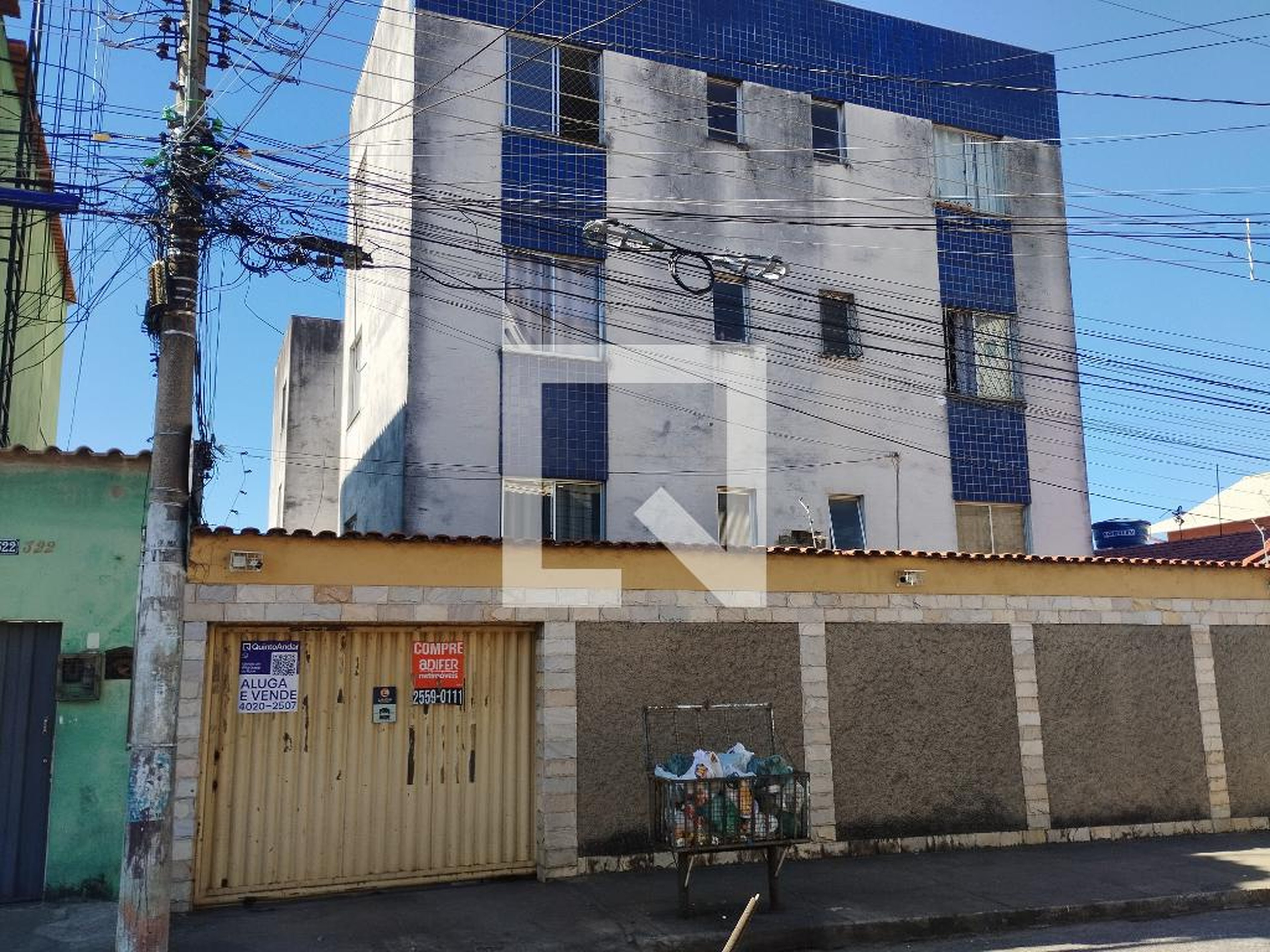 Fachada Condomínio em Rua Mulungu, 314