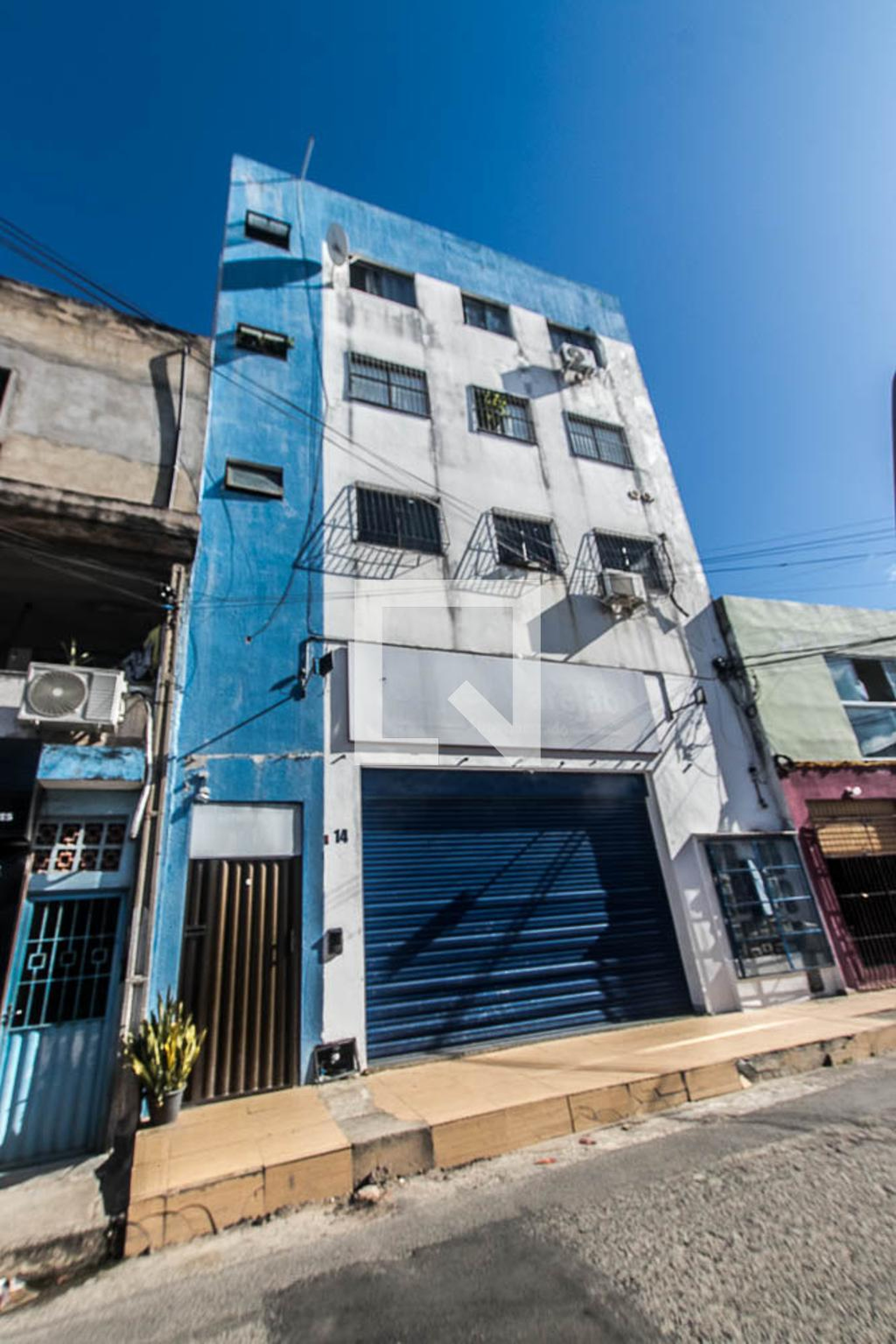 Fachada do Prédio Condomínio em Rua Desembargador Moacyr Pitta Lima, 14