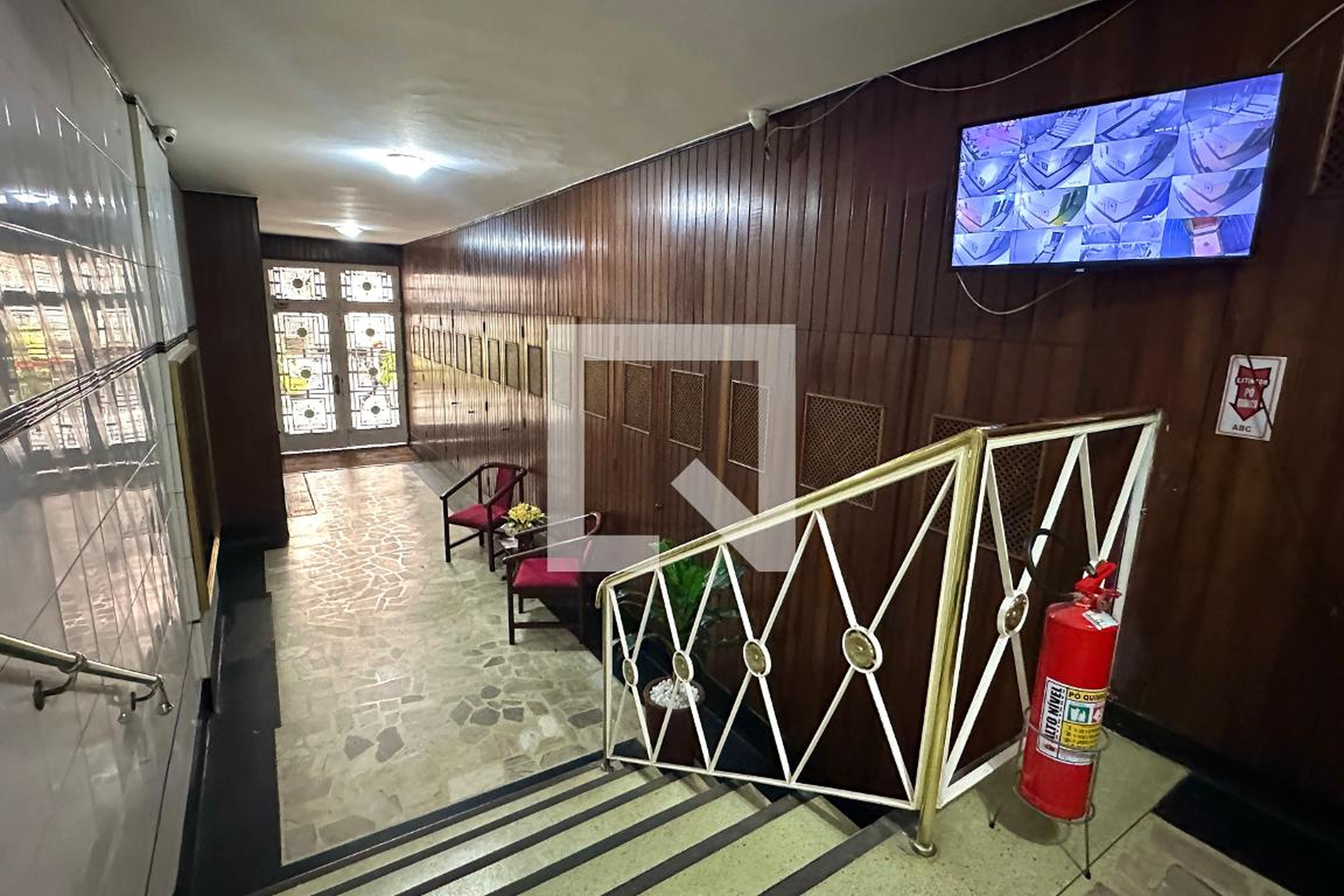 Entrada - Edifício Antônio Telles Ferreira