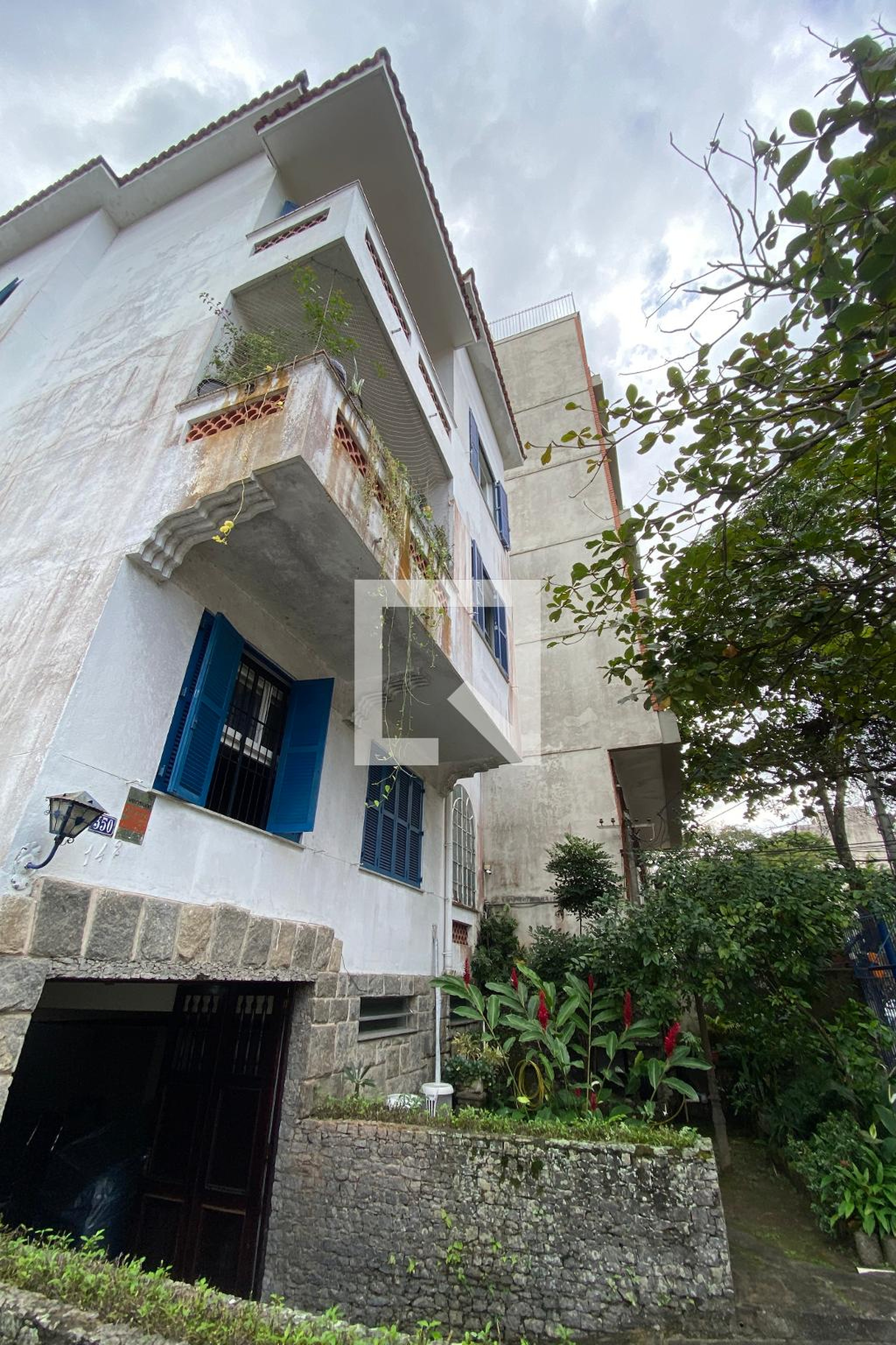 Fachada Condomínio em Rua Major Rubens Vaz, 350