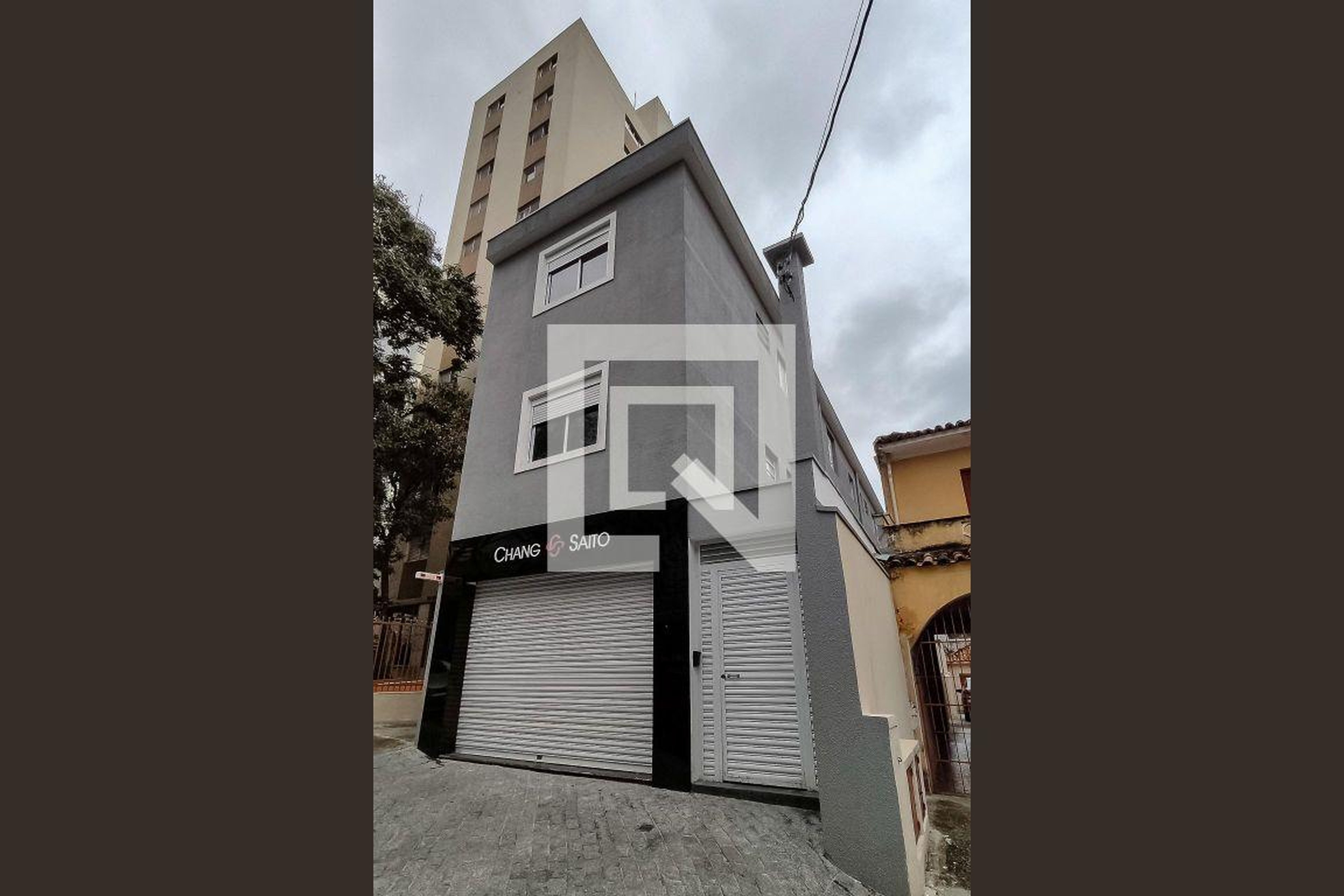 Fachada Condomínio em Rua Pires da Mota, 644