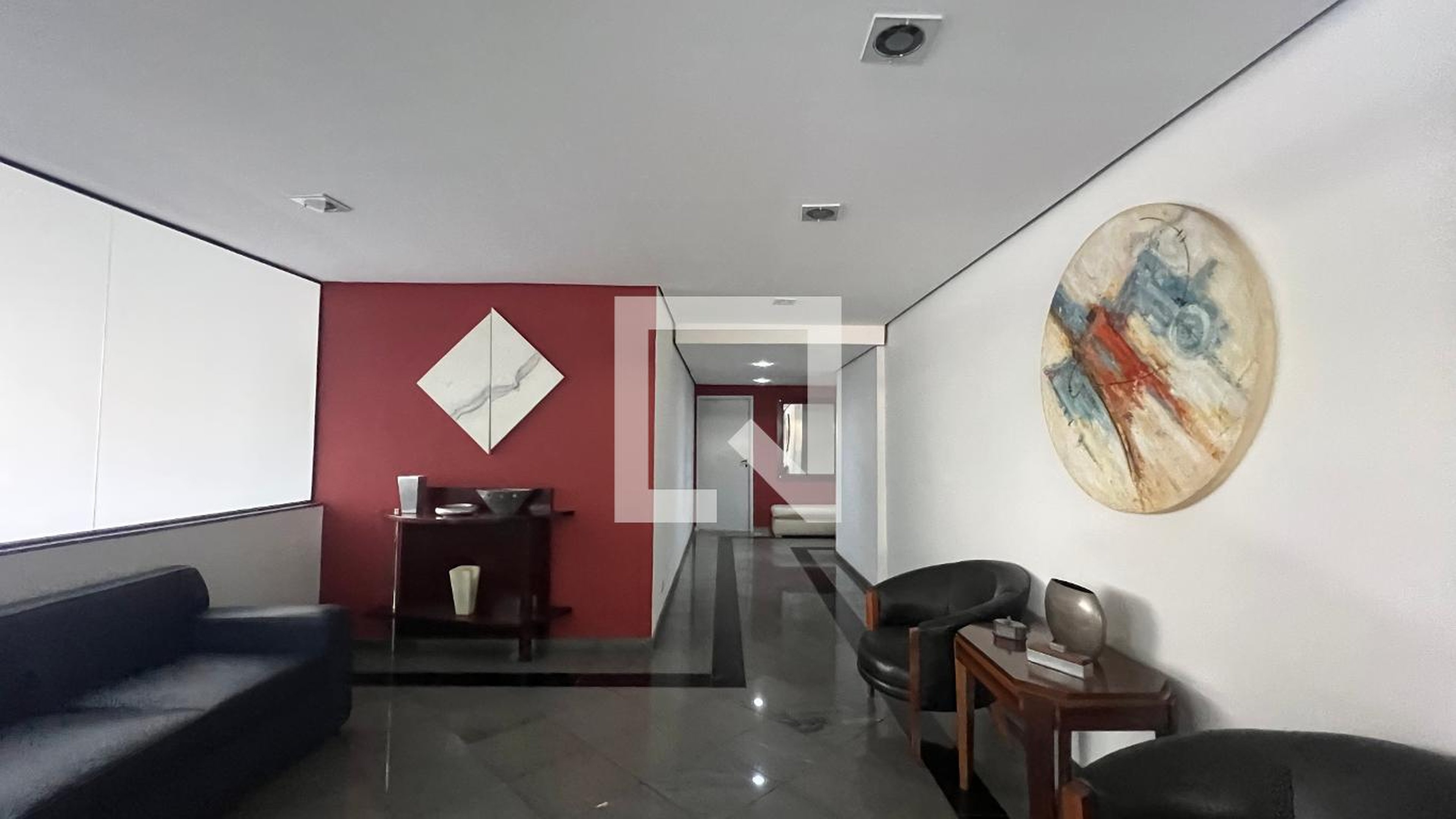 Hall de entrada - Porta do Sol