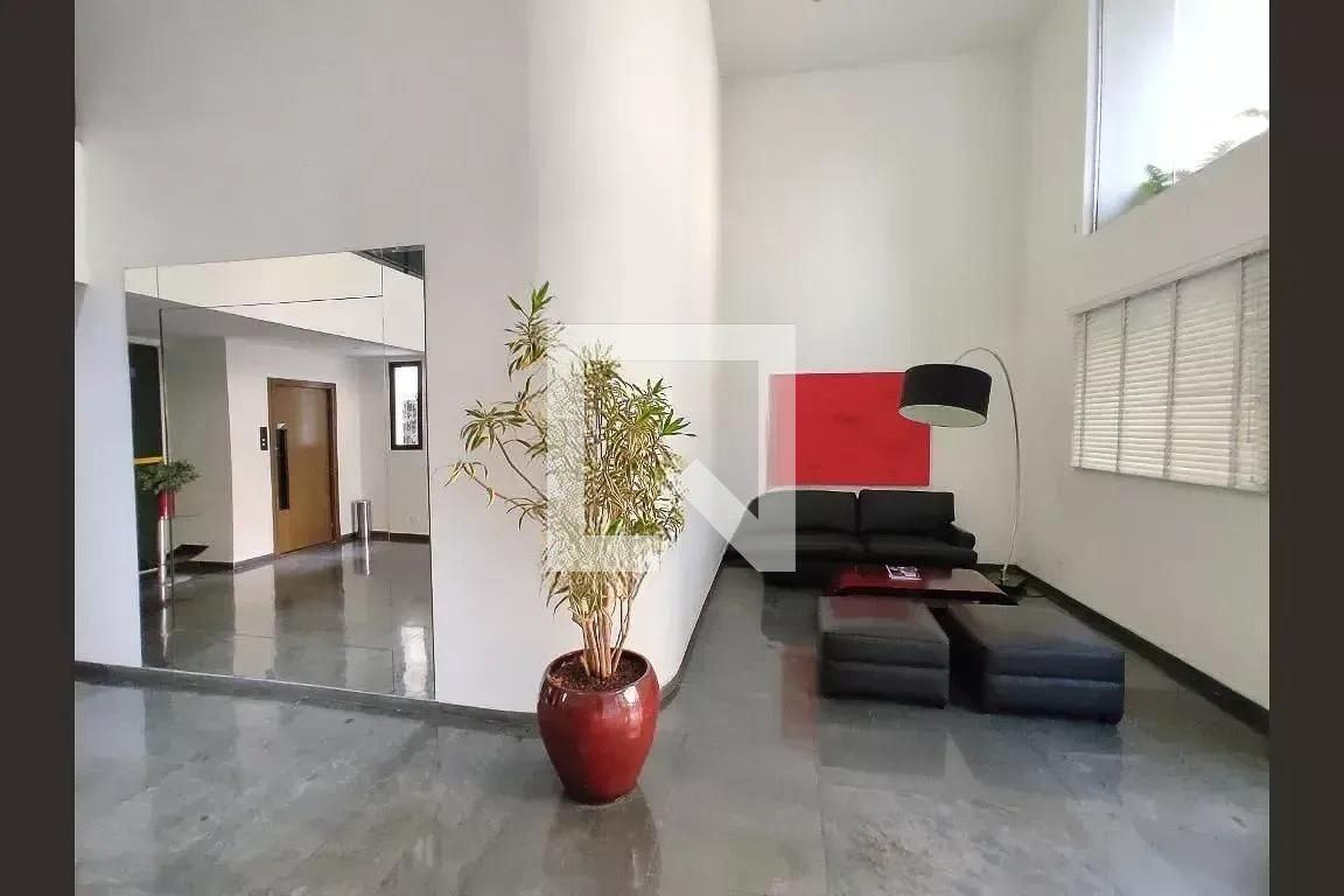 Hall - Mirante do Pacaembú