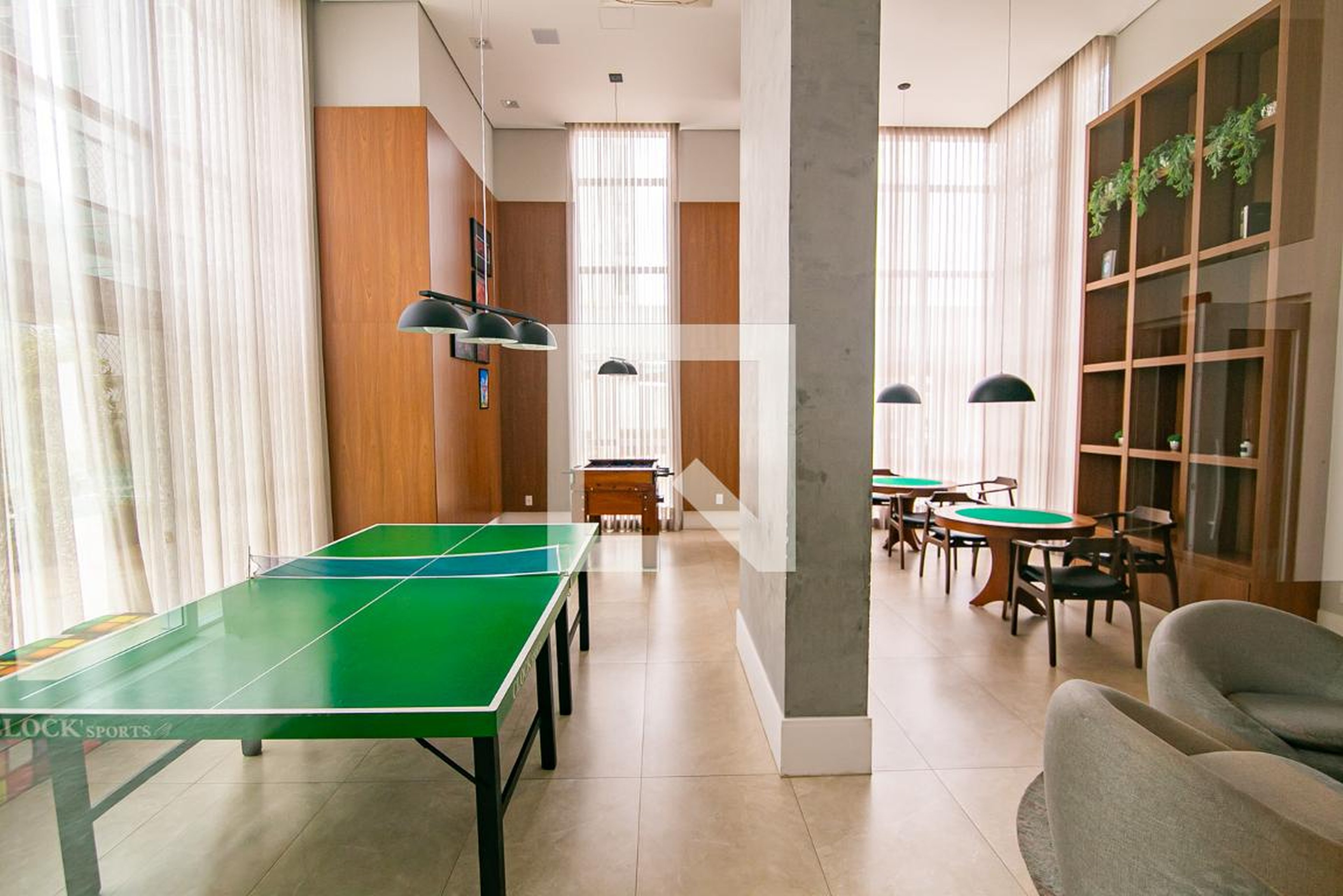 Salão de jogos - LE Jardin