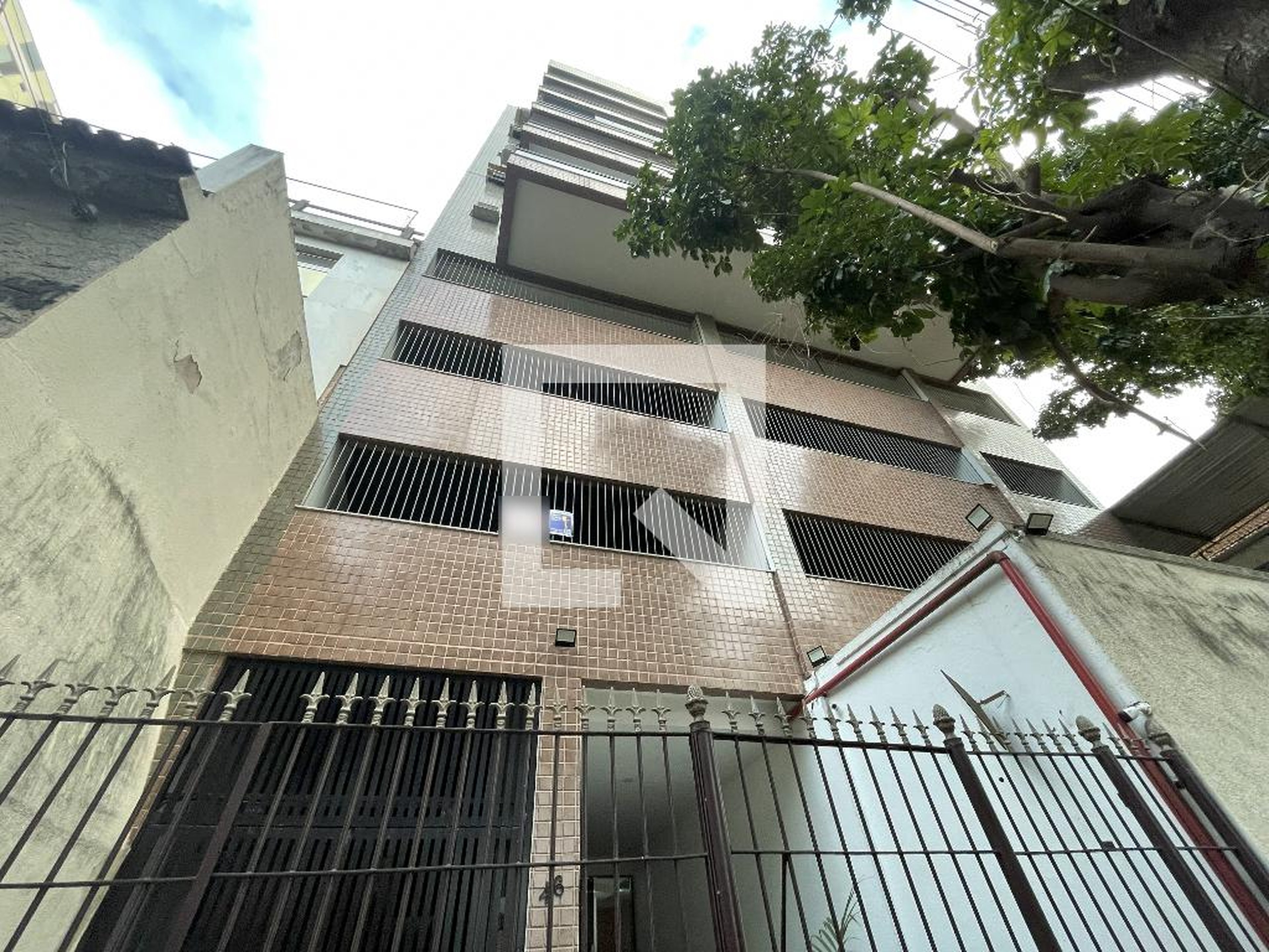 Fachada Edifício Thatiana