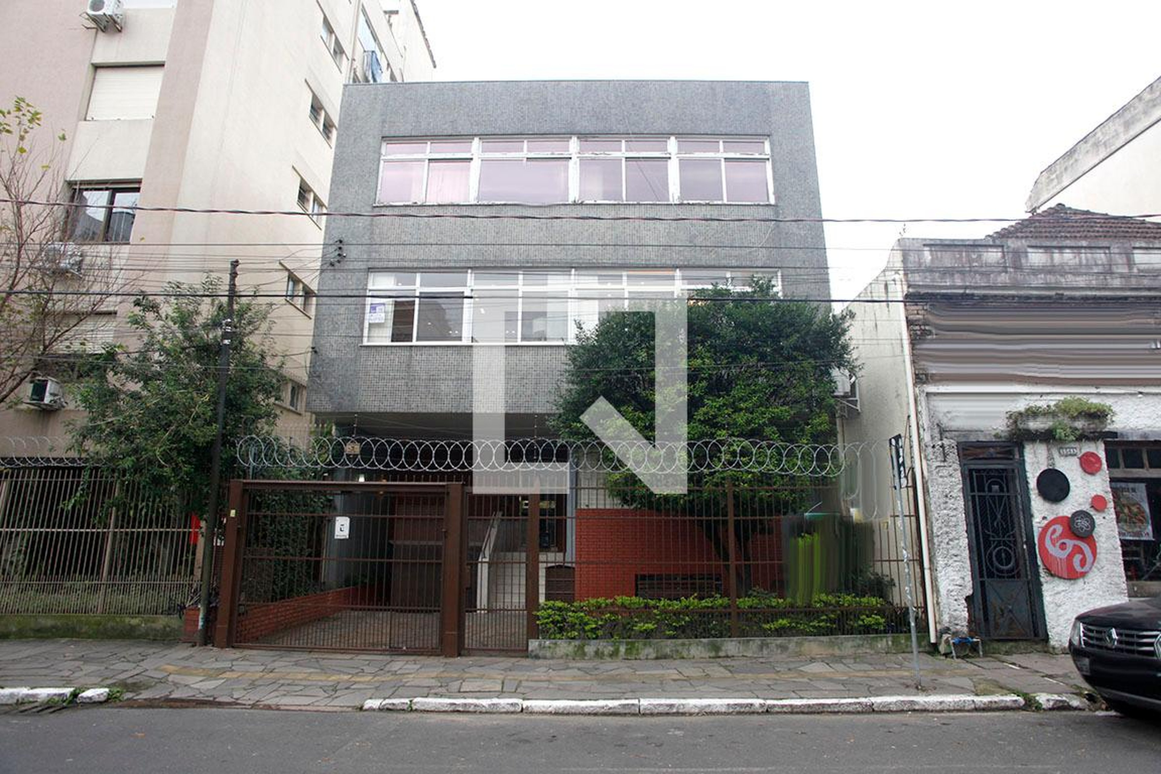 Fachada Condomínio em Avenida Venâncio Aires, 552