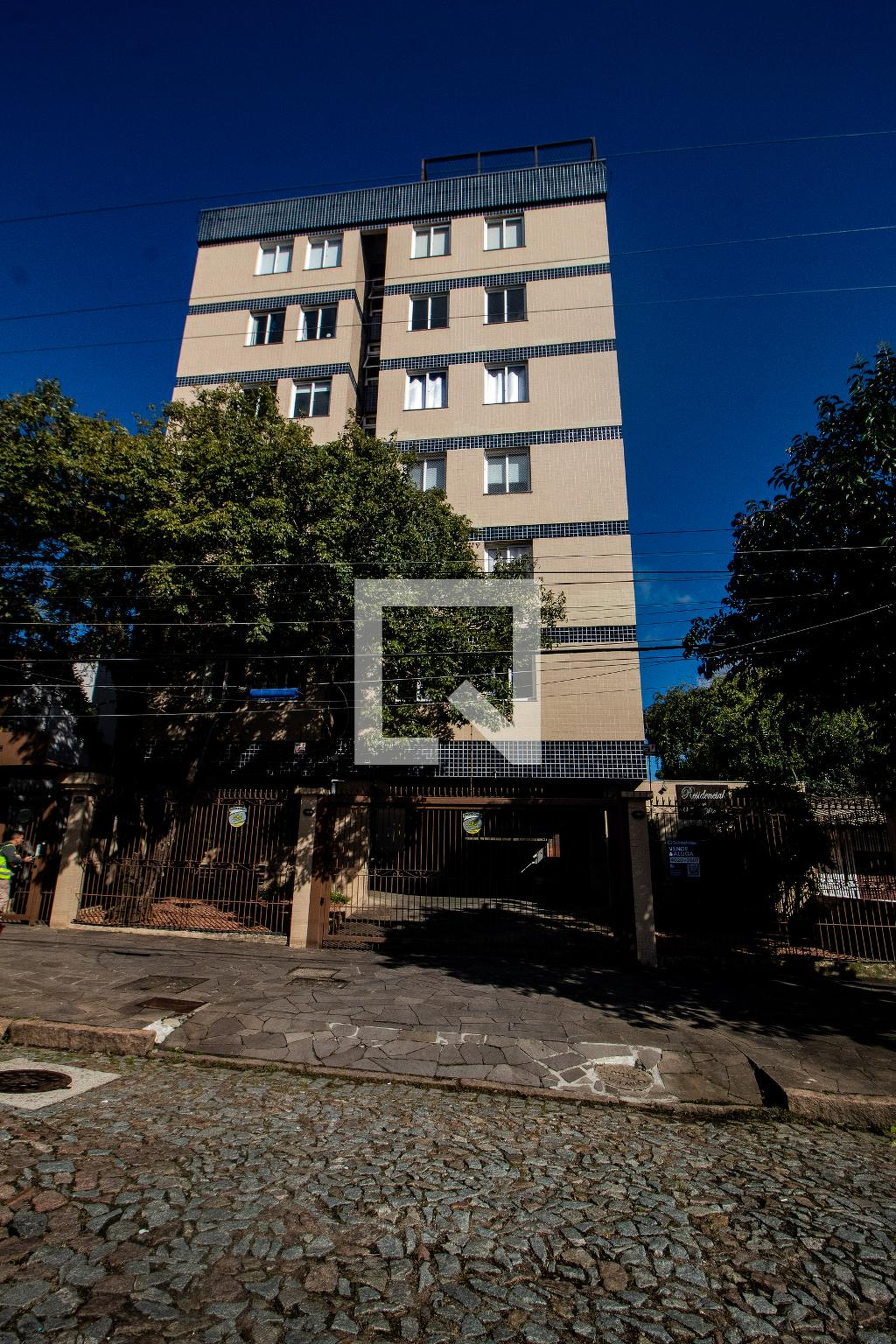 Fachada Condomínio em Rua 8 de Julho, 95