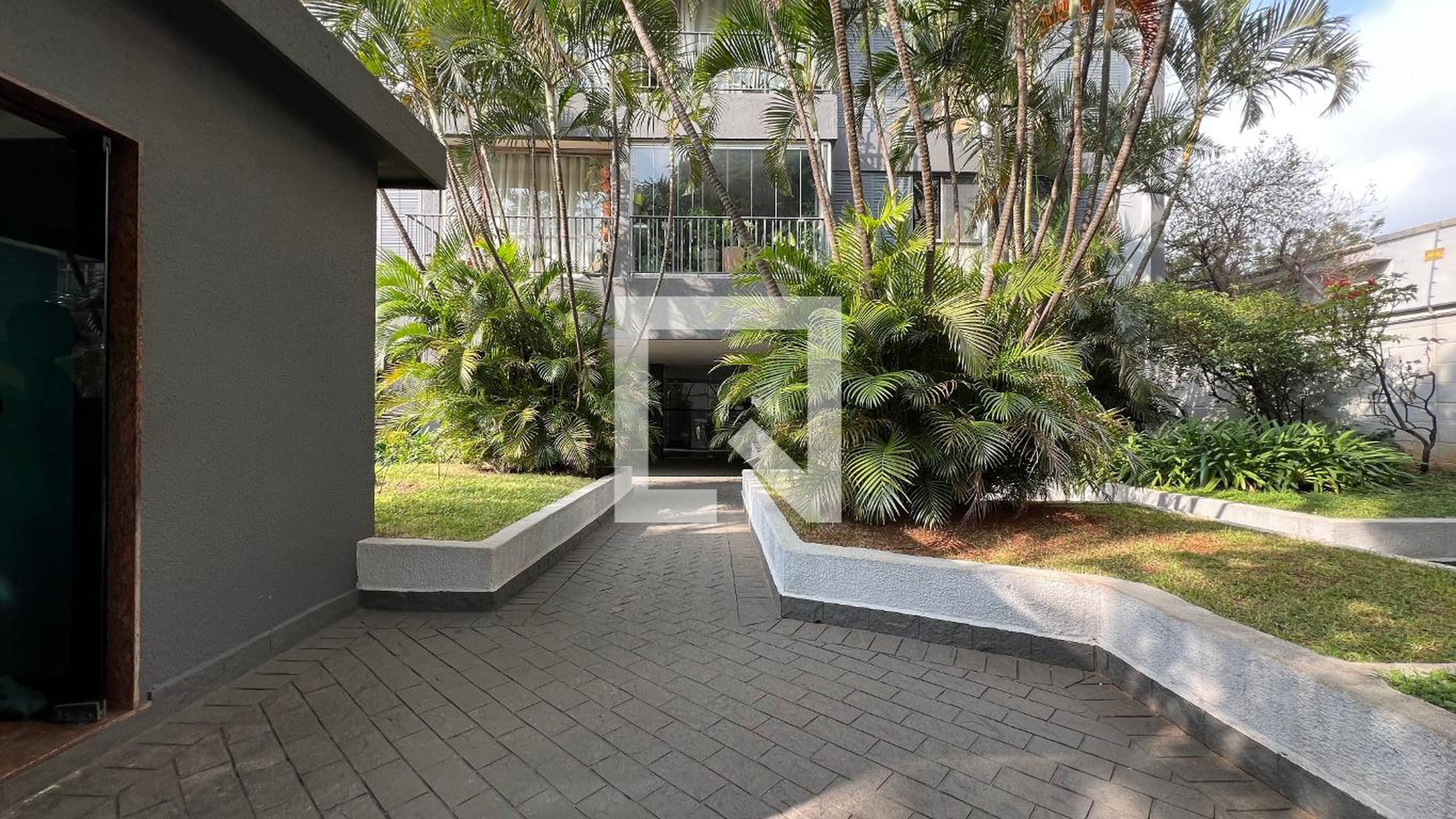 Entrada - Edifício Leblon