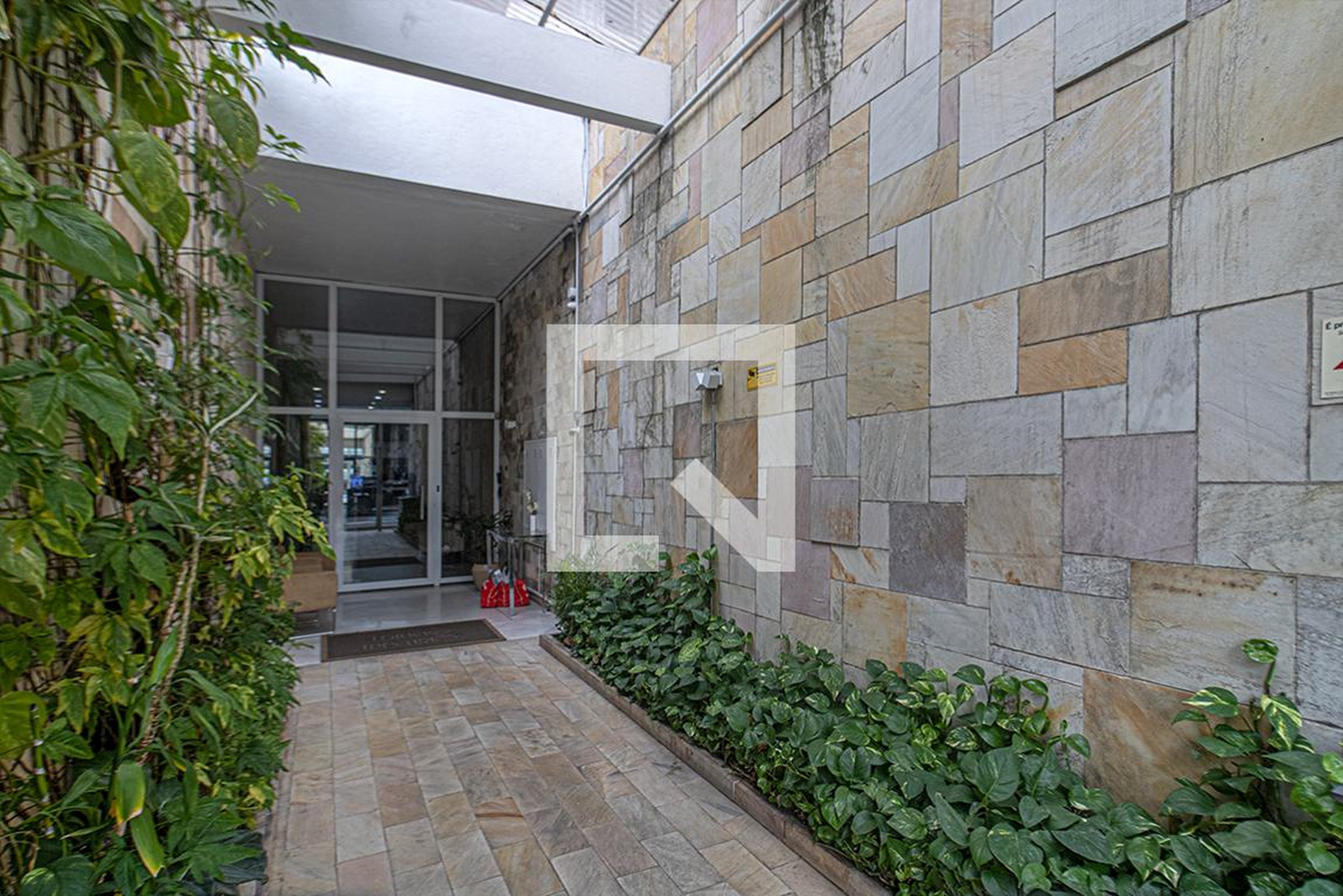 Área Comum - Edifício Três Lírios