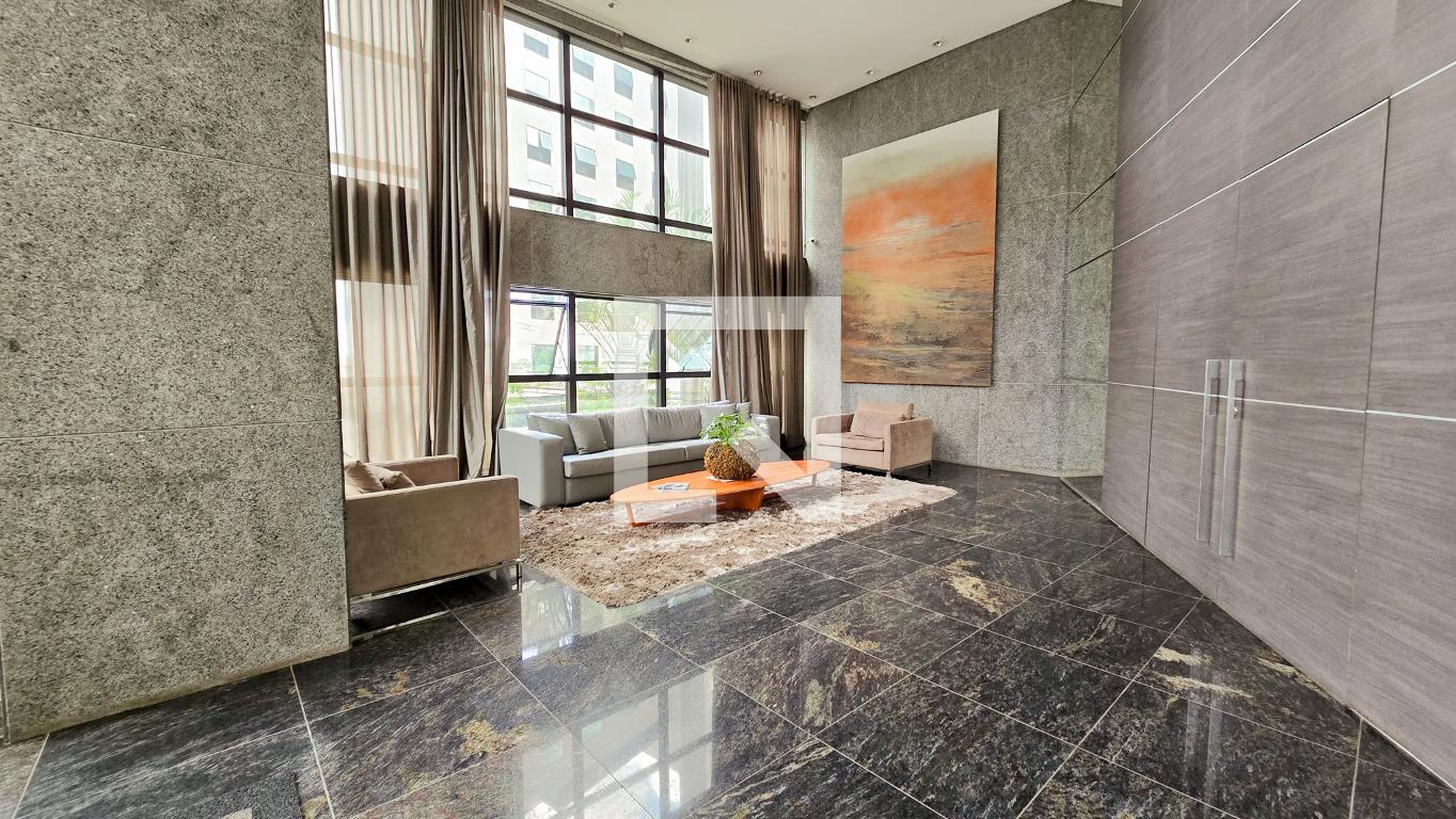 Hall de Entrada Edifício Phoenix Tenis Residence