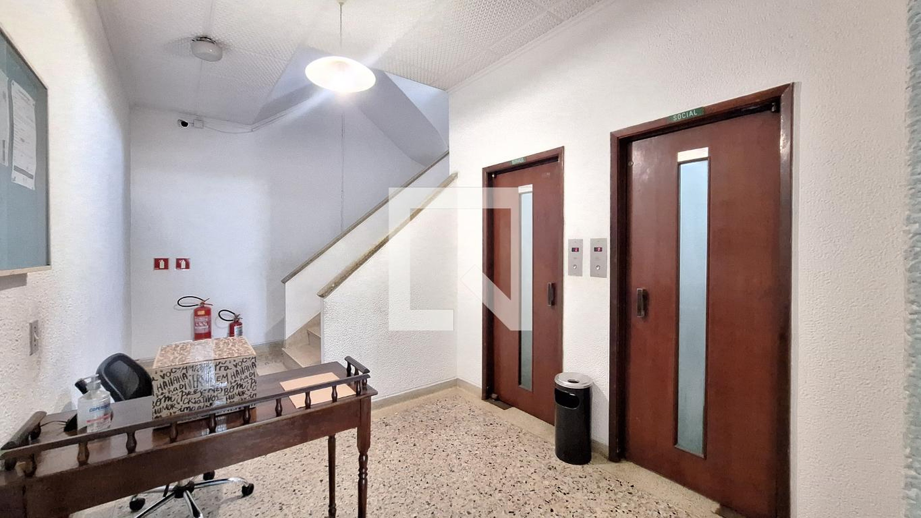 Área comum - Afonso Sardinha