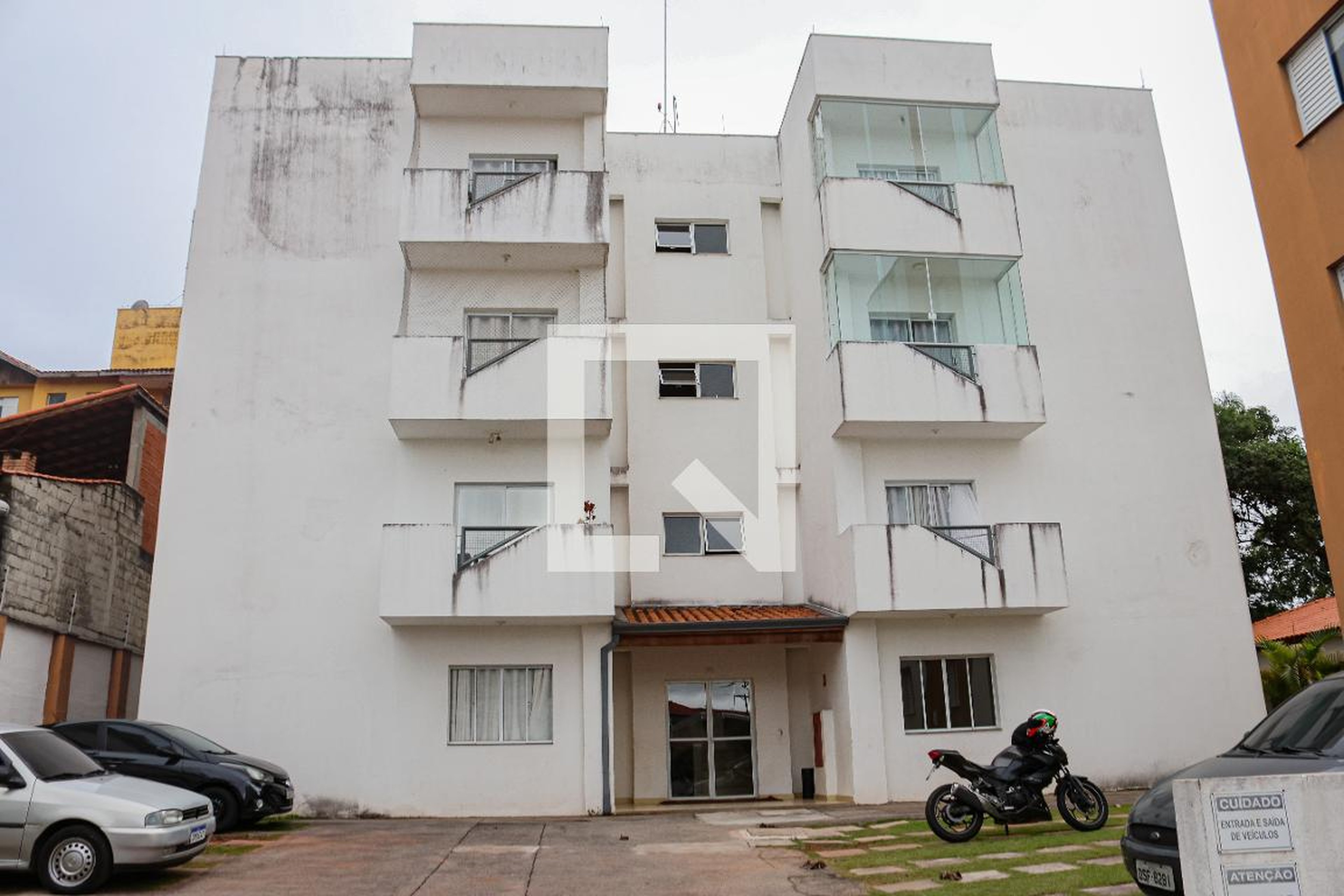 Fachada Condomínio Alto do Sabia