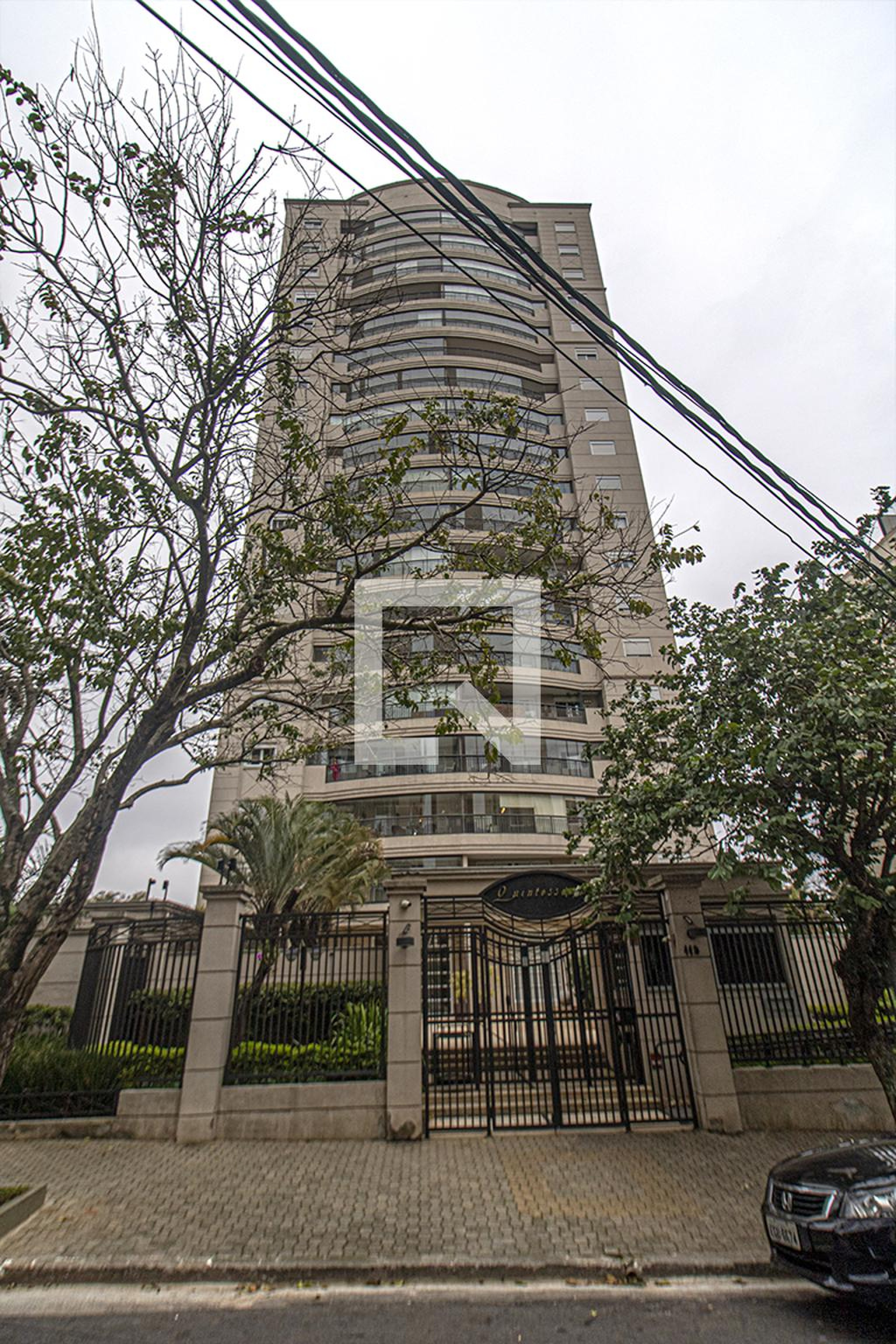 Fachada Residencial Quintessence