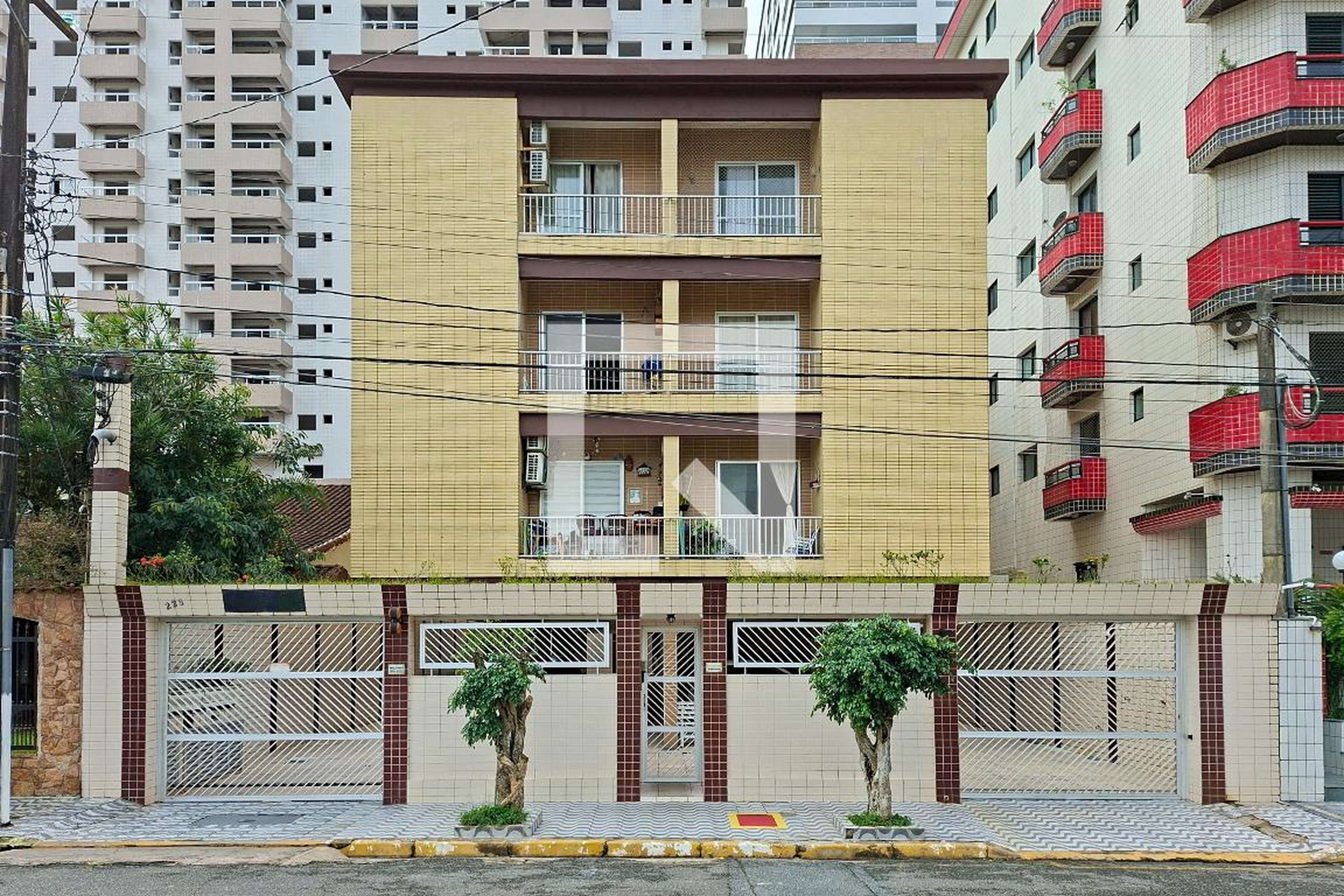 Fachada do Prédio Condomínio ED. Pria Mar I