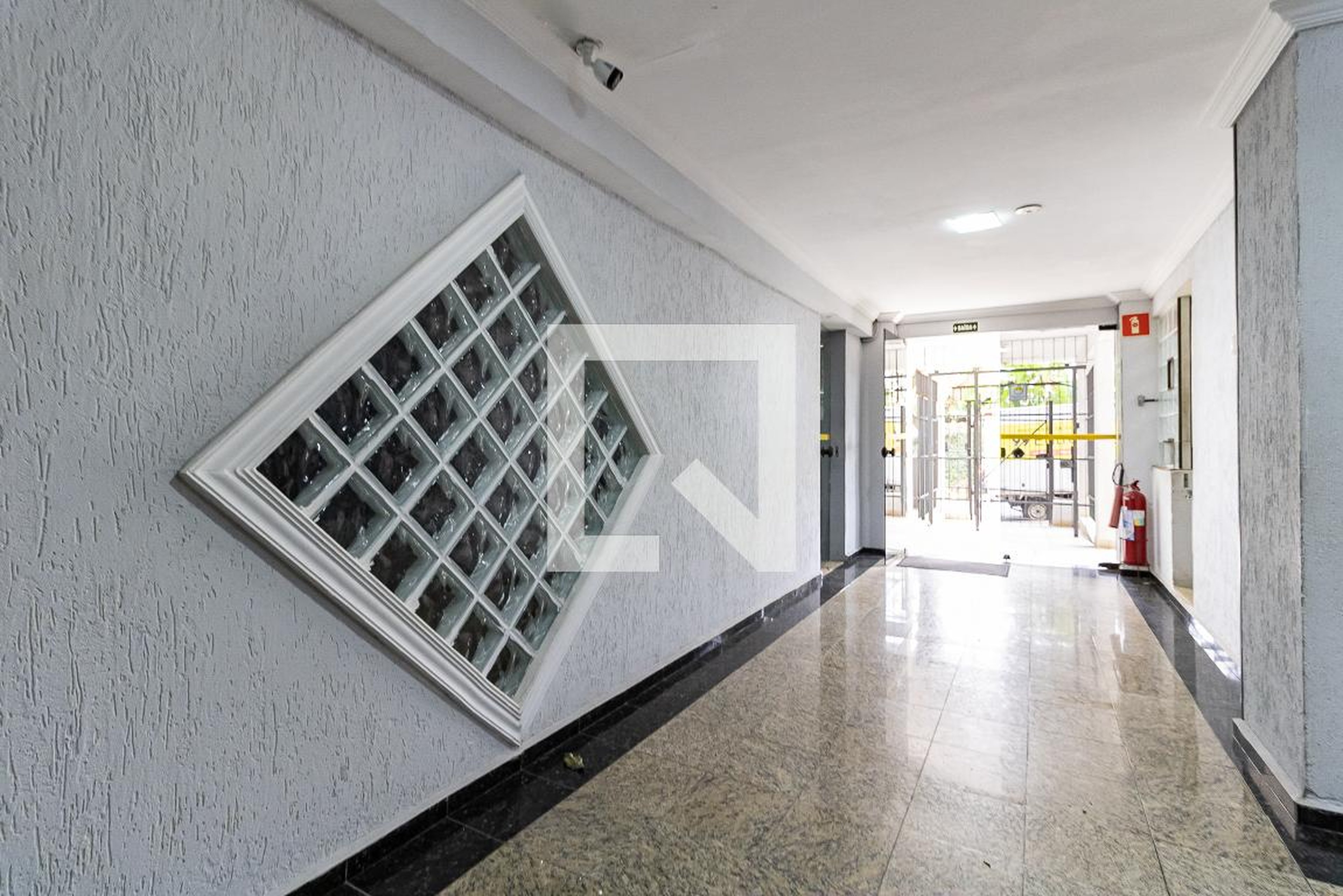 Hall de Entrada - Conjunto Habitacional Miraflores Iii