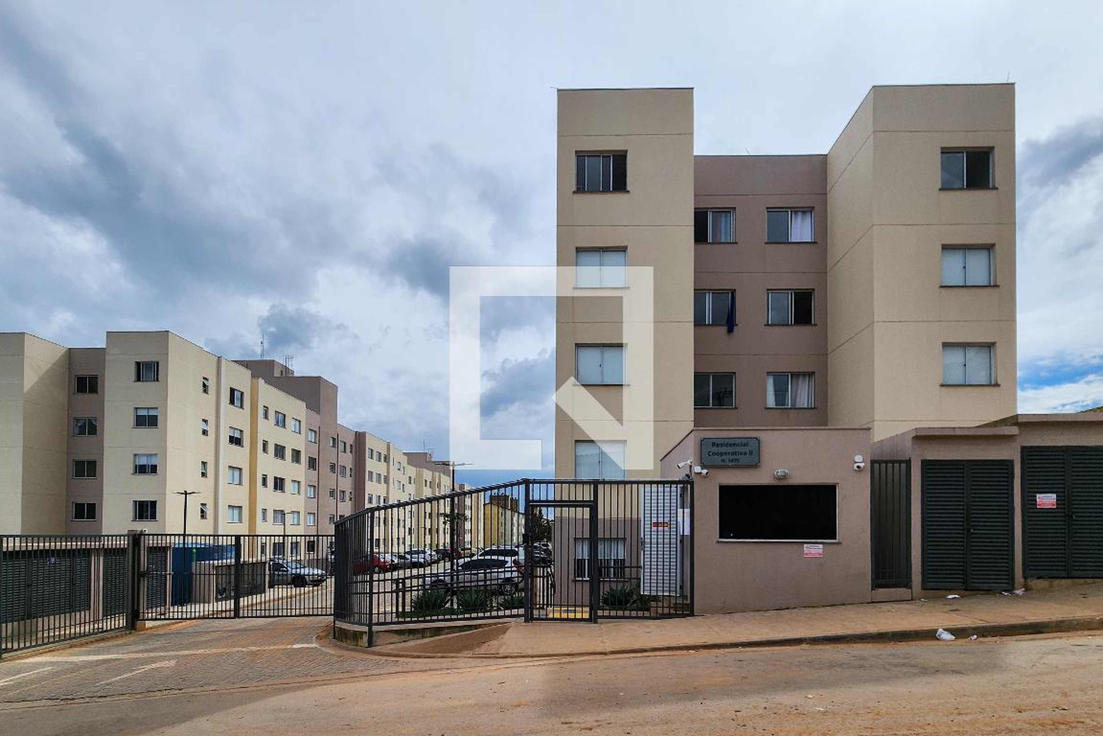 Fachada Condomínio em Estrada Particular Eiji Kikuti, 500