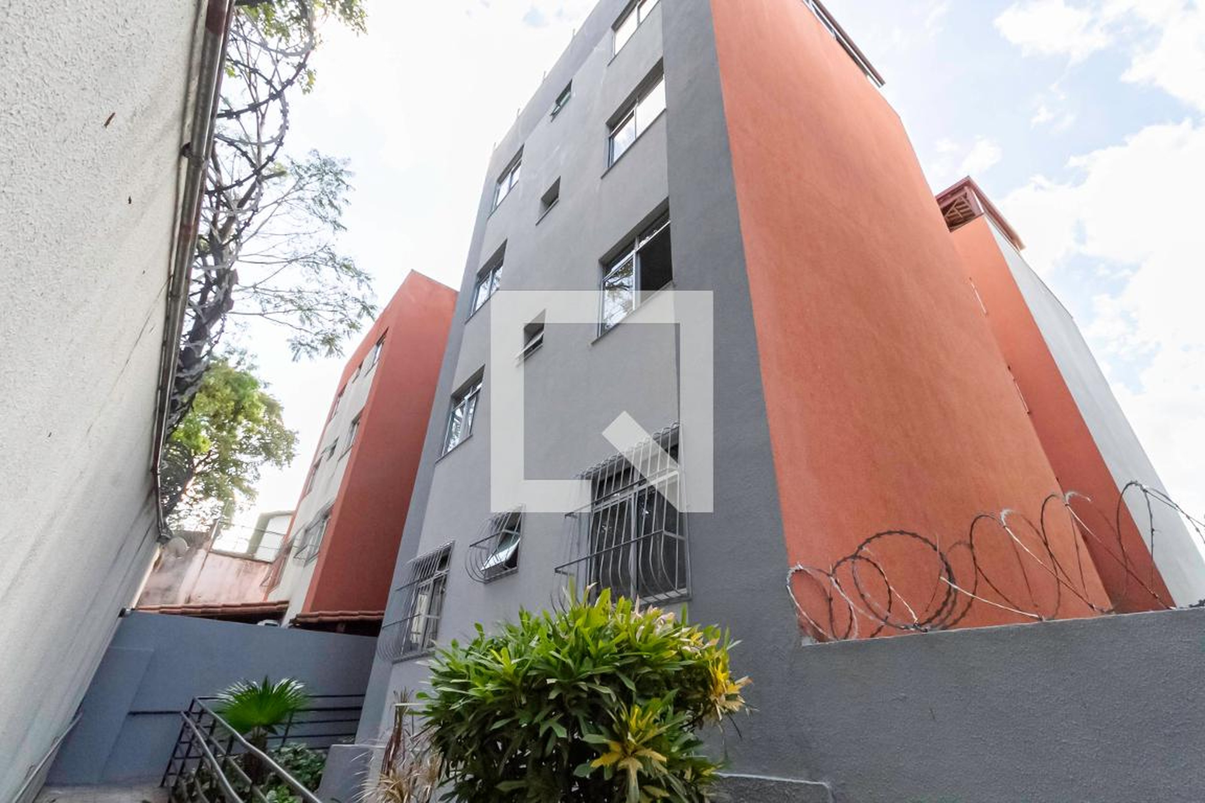 Fachada Residencial Praia de Itapuã