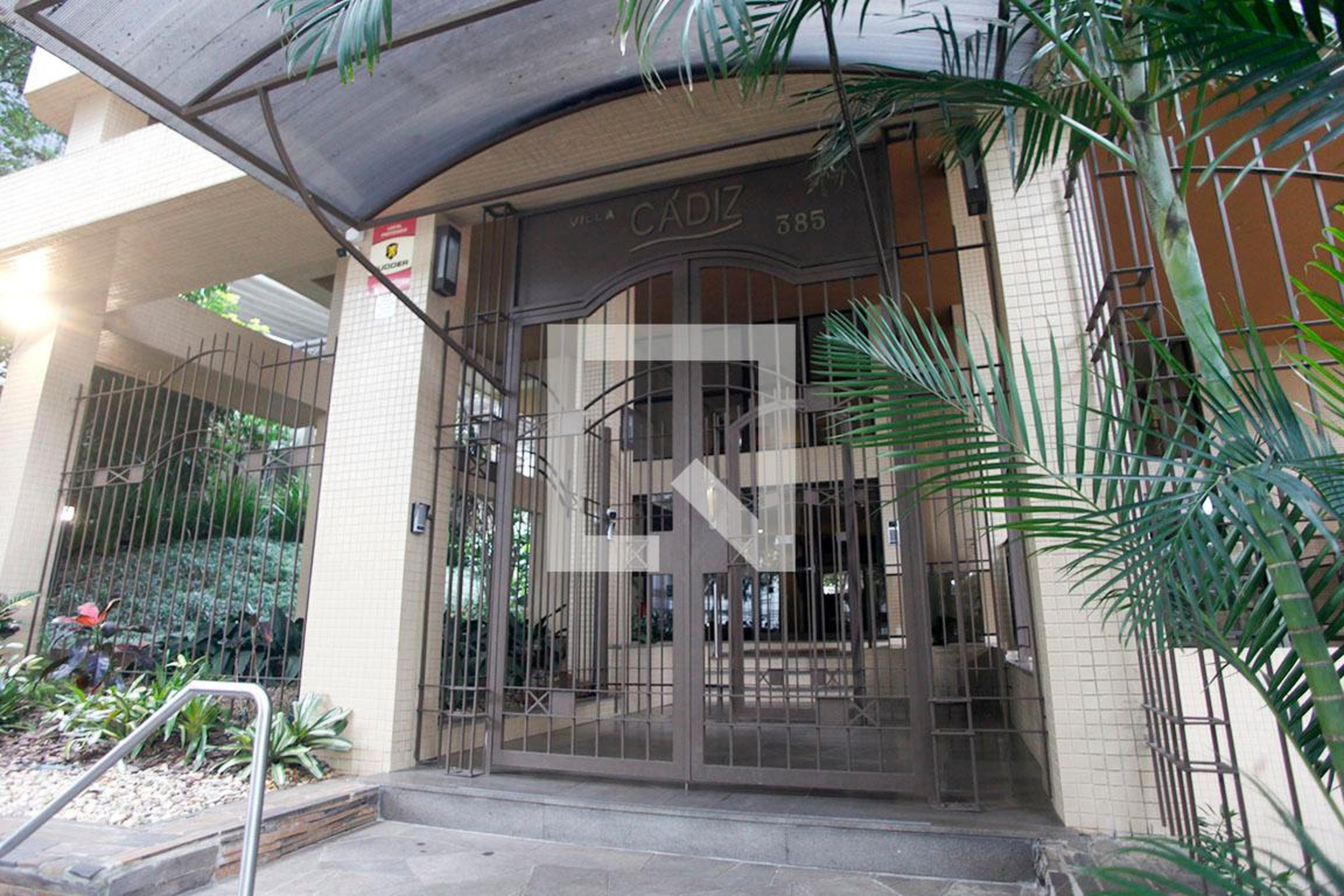 Fachada Condomínio Villa Cadiz