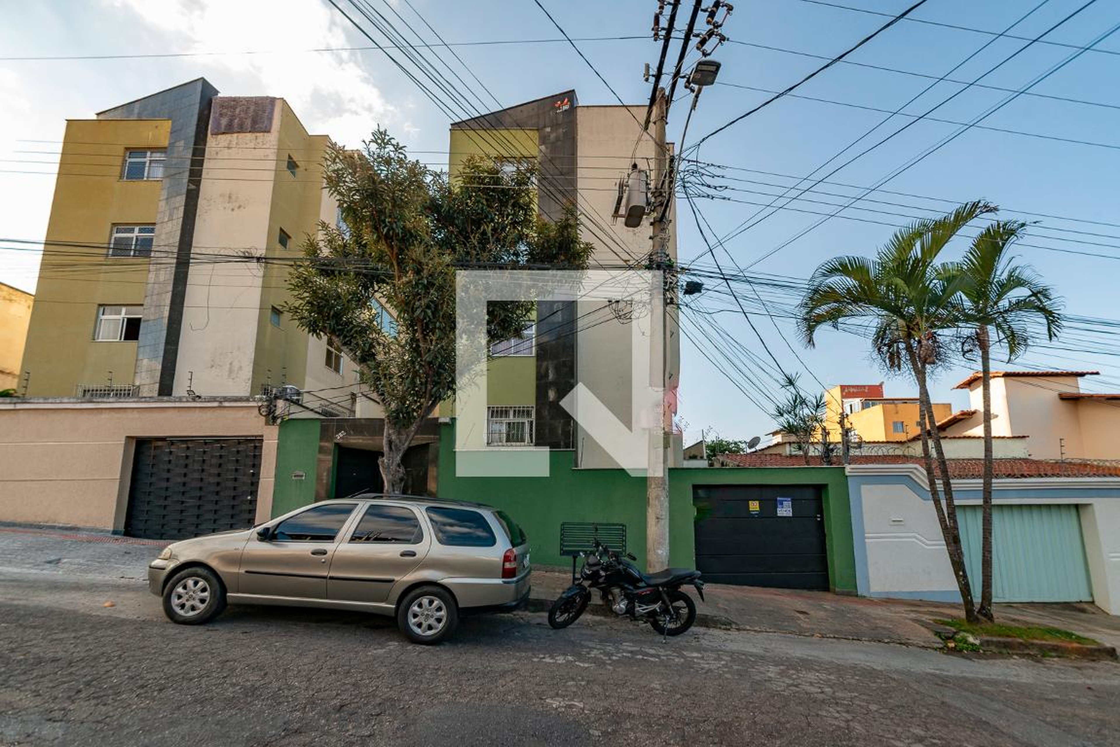 Fachada Condomínio em Rua Agílio Cruz de Souza, 382