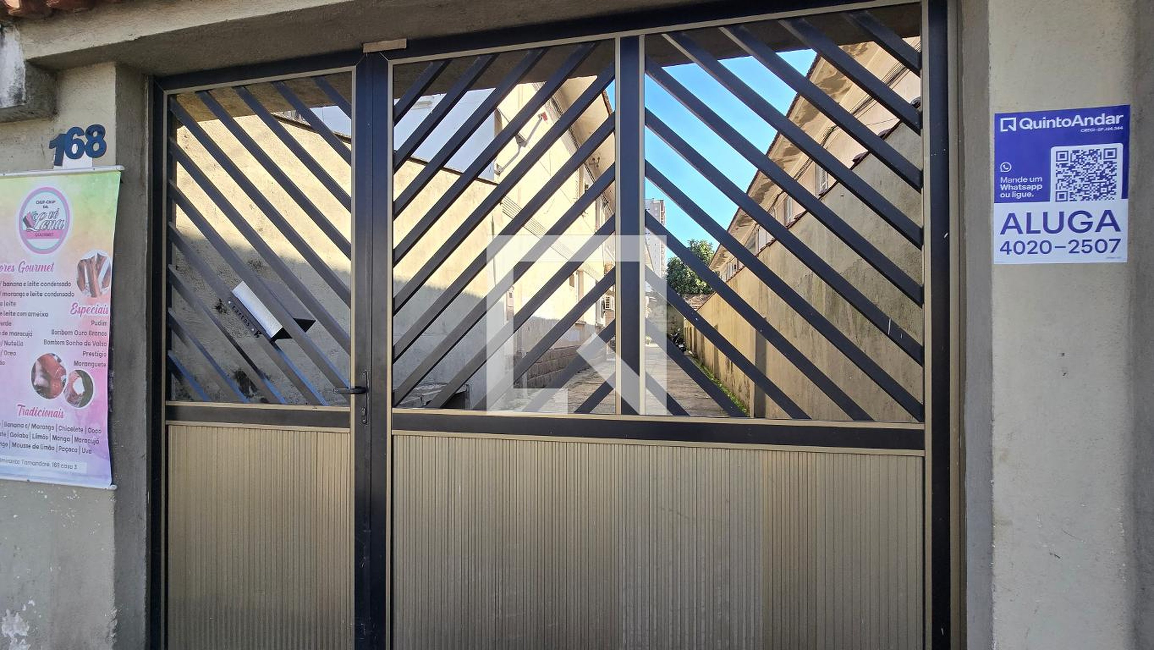 Fachada Condomínio em Rua Almirante Tamandaré, 168