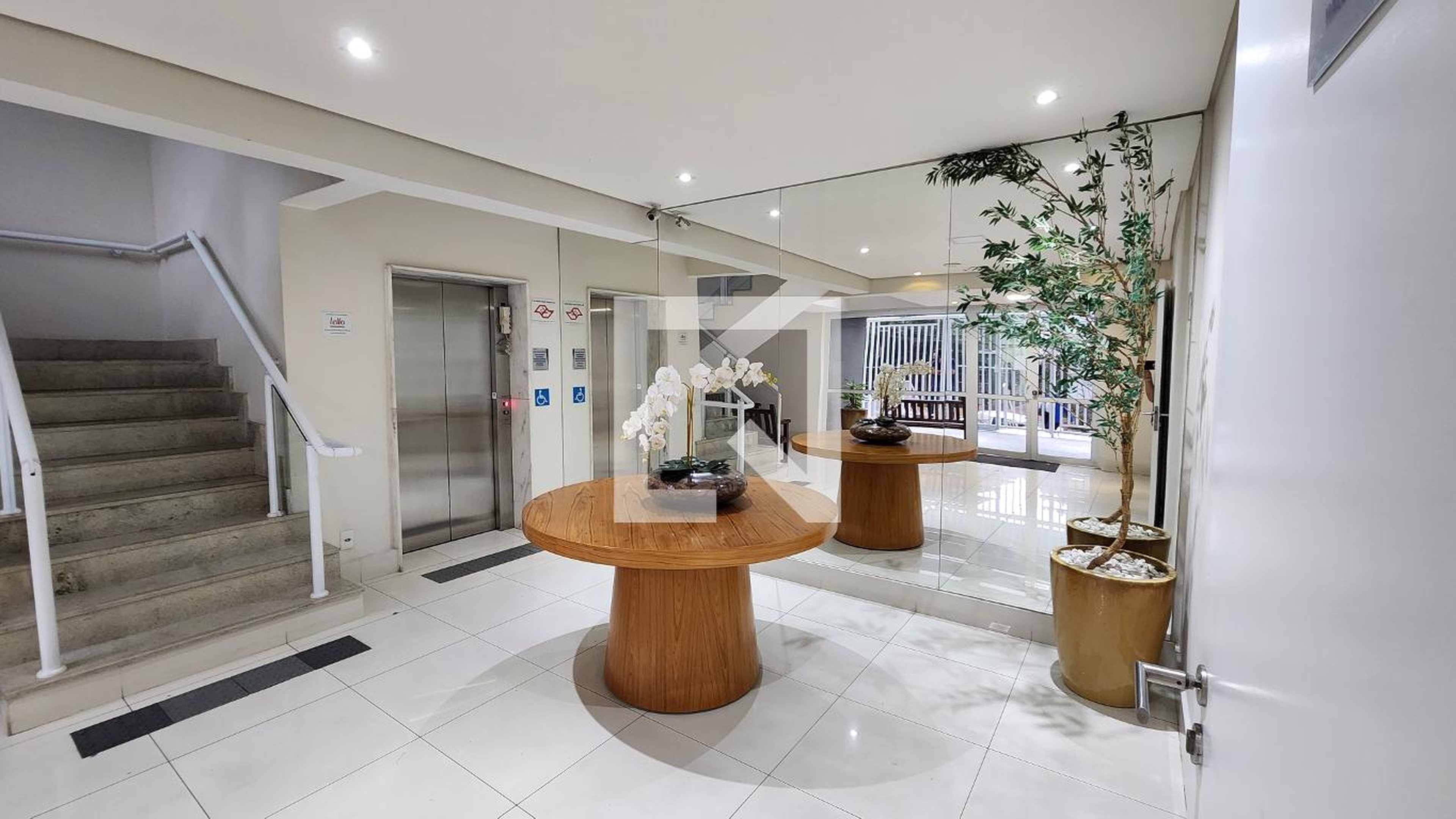 Hall de entrada - Trend Home