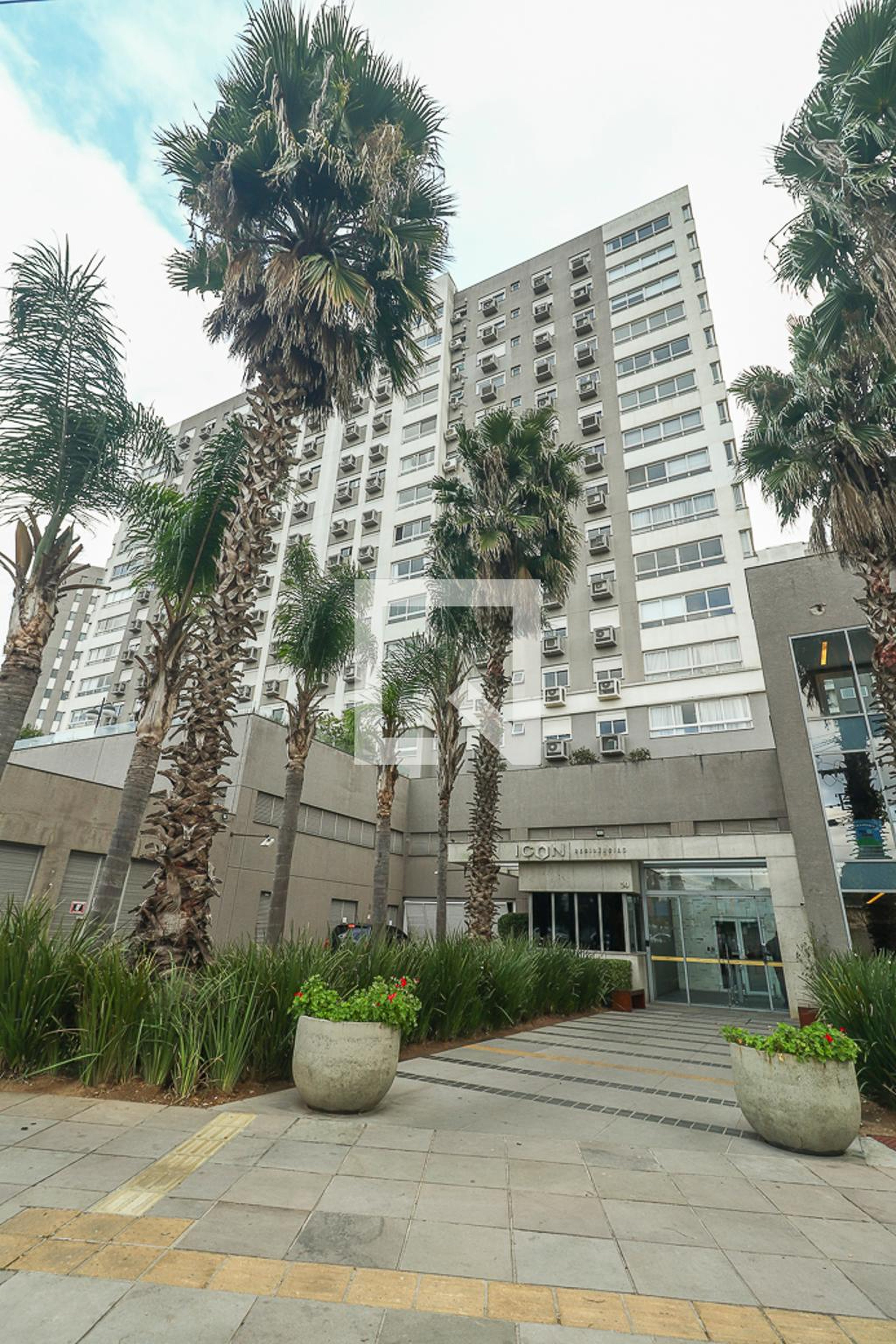 Fachada Condomínio Icon Residências