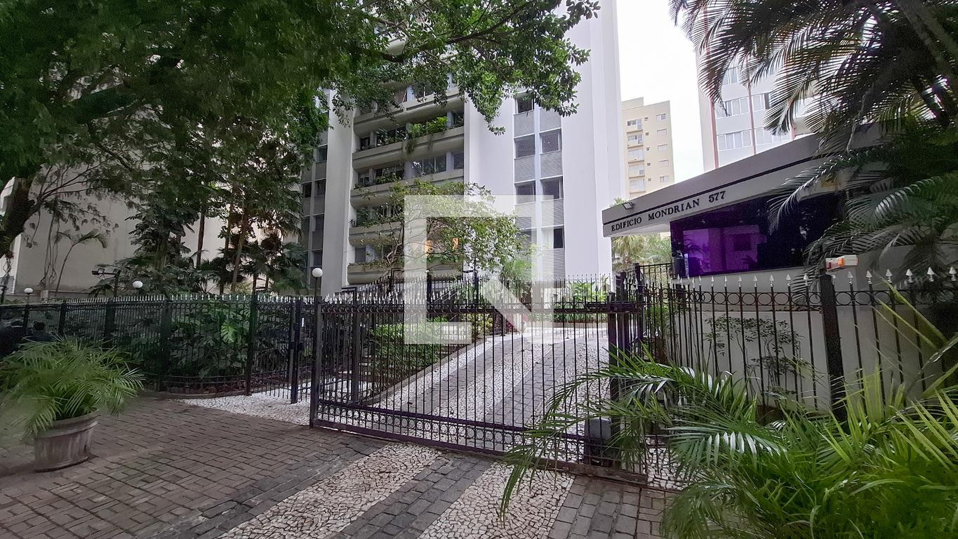 Fachada do Prédio Edifício Mondrian