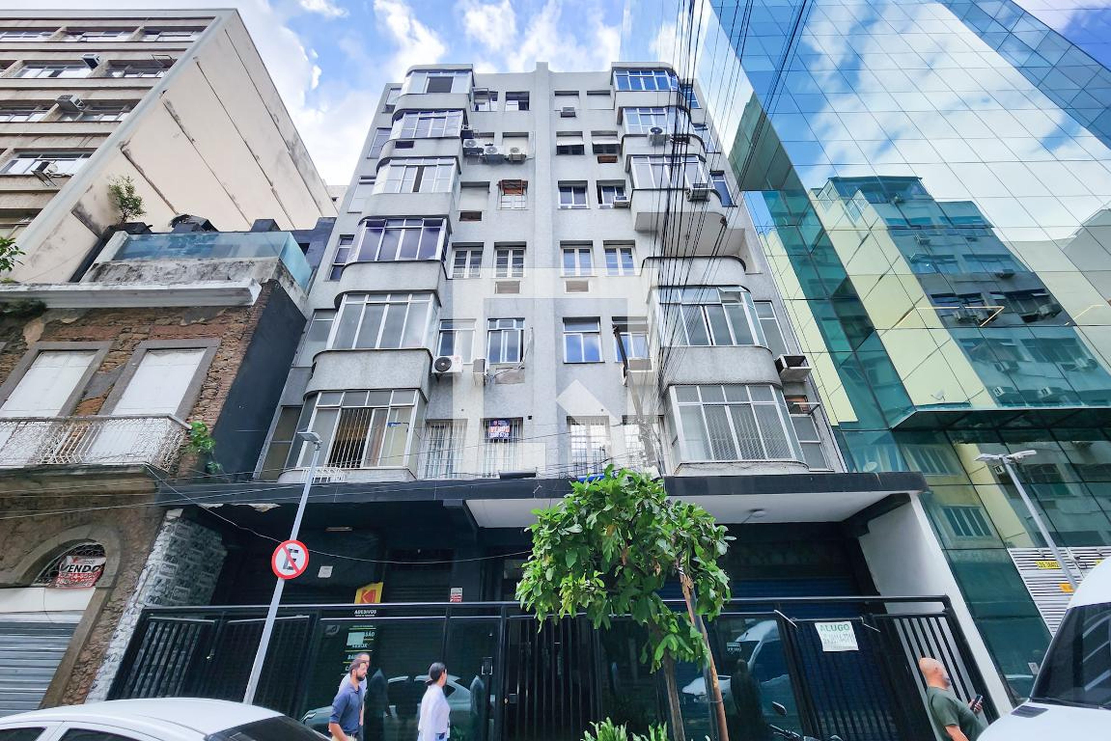 Fachada Condomínio Dona Anna
